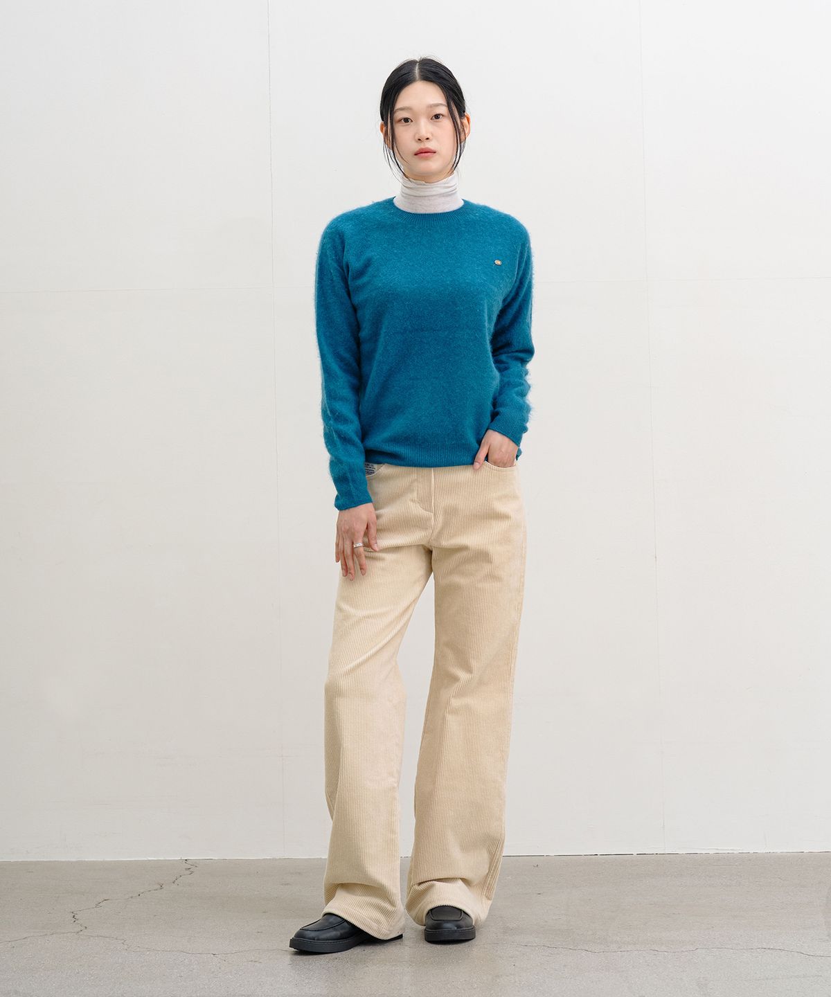 클루니(CLUNY) Fluffy Cashmere Wool Knit - Blue