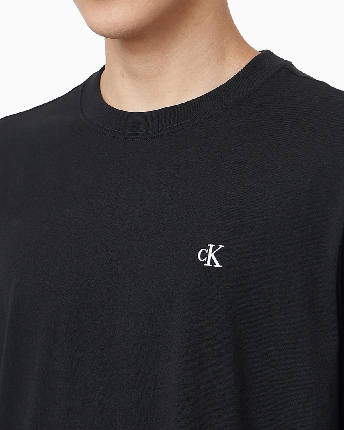 캘빈클라인 진(CALVIN KLEIN JEANS) 남성 이지핏 아카이브 로고 긴팔 티셔츠 4RD247G UB1