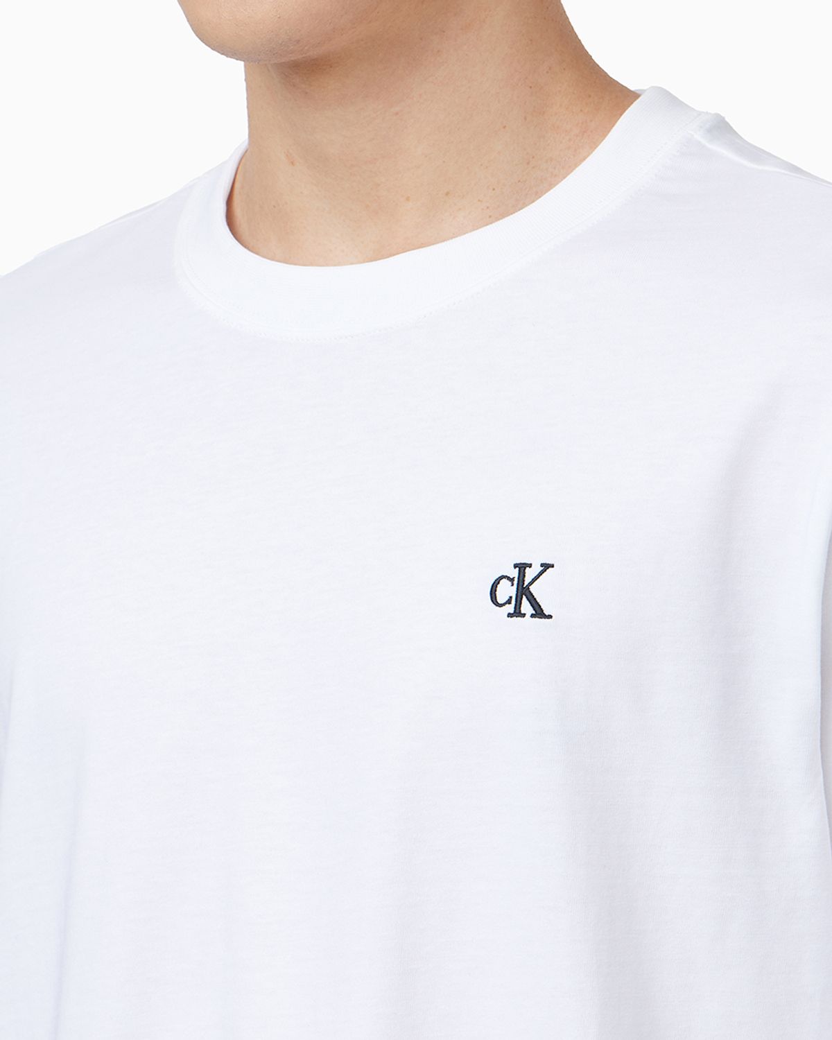 캘빈클라인 진(CALVIN KLEIN JEANS) 남성 이지핏 아카이브 로고 긴팔 티셔츠 4RD247G YAF