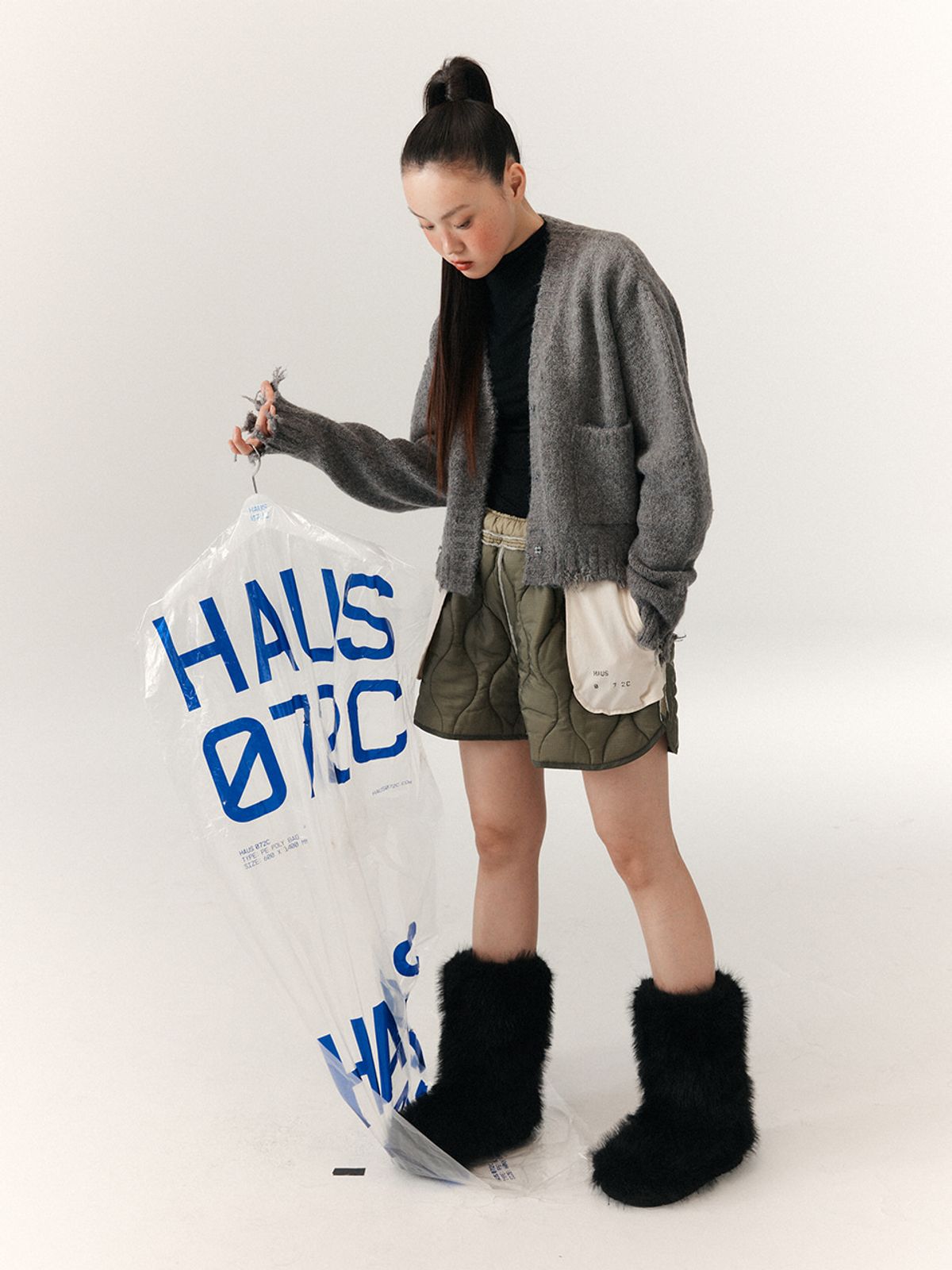 하우스공칠이씨(HAUS072C) EMMA PUFF CARDIGAN GREY