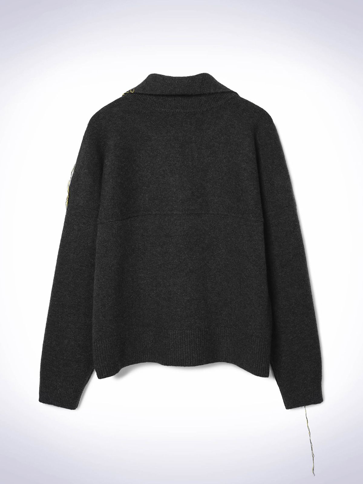 하우스공칠이씨(HAUS072C) SOFT IVY COLLAR KNIT DARK GREY