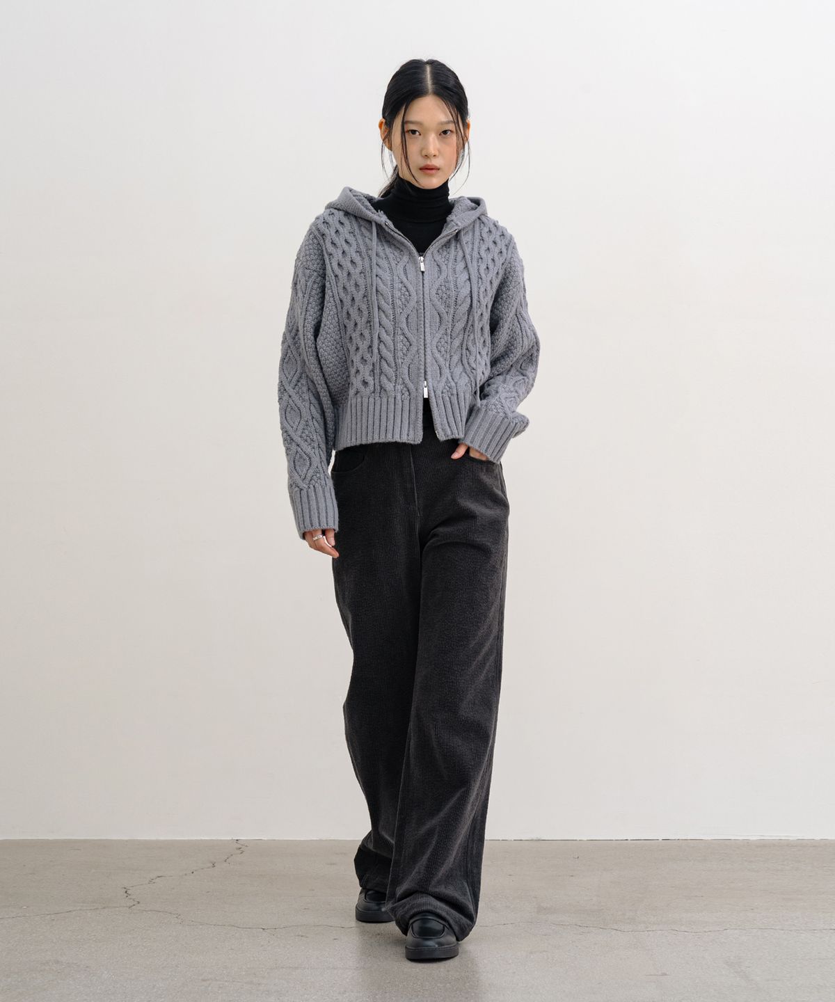 클루니(CLUNY) Cable two way knit zipup cardigan - gray