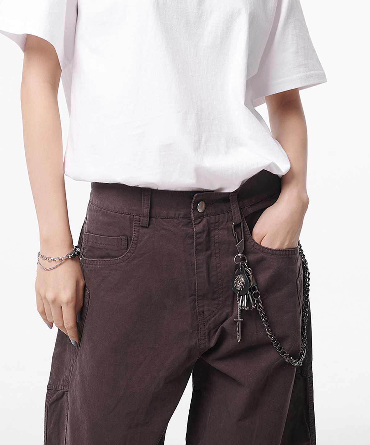 아티스트웨어(ARTISTWEAR) 나이프 참 체인 키링