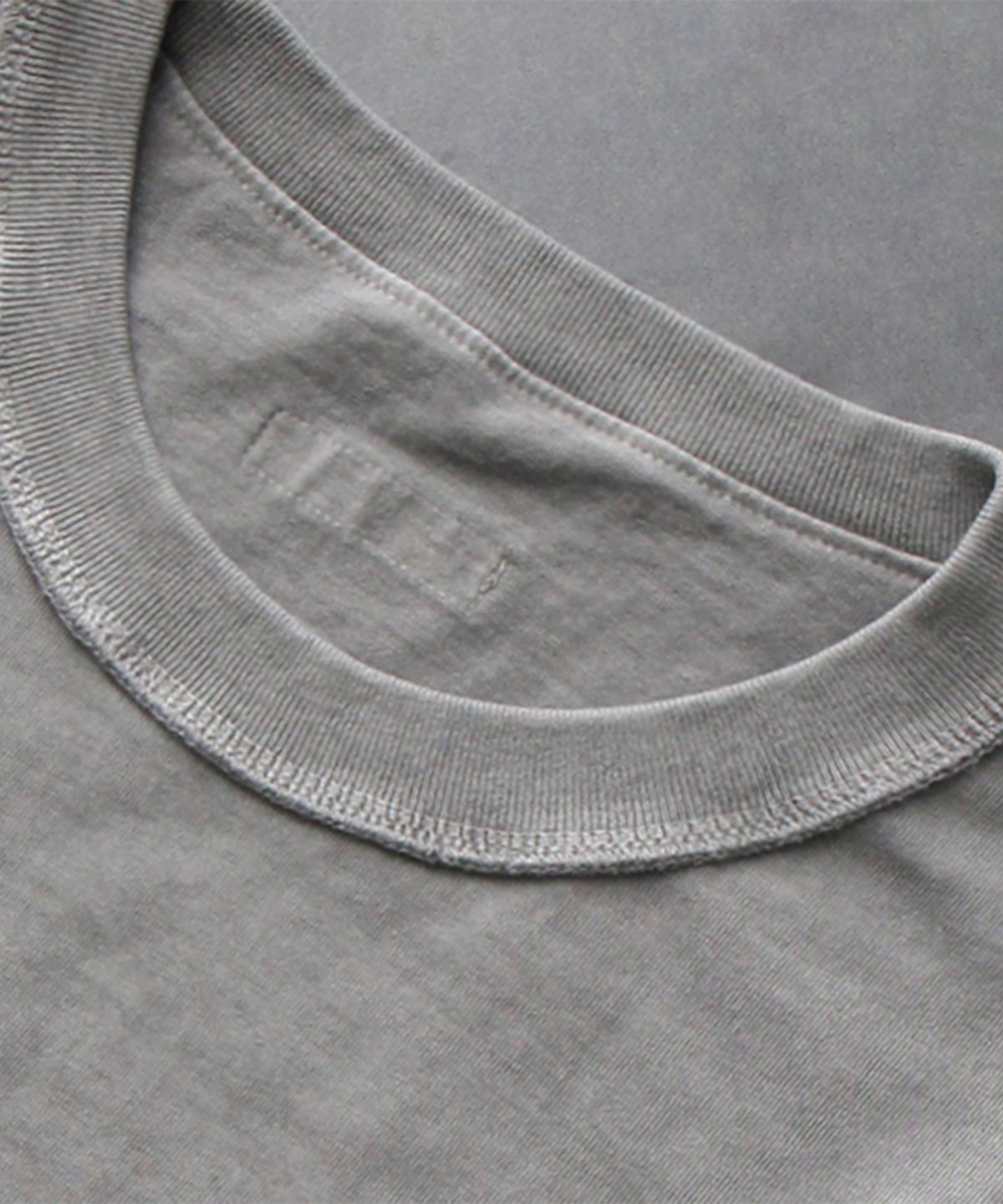 크리건(CRIGUN) Pigment 3 Stitch 세미 오버핏 반팔티 METAL GREY