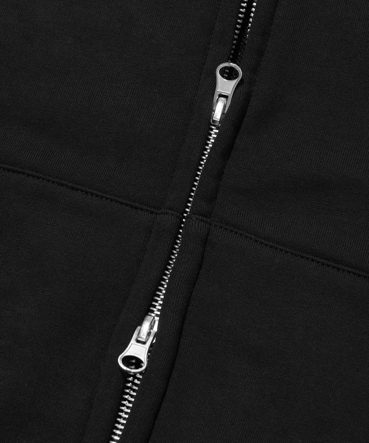 스웨이드(SUADE) NORMAL HOOD ZIP UP [BLACK]