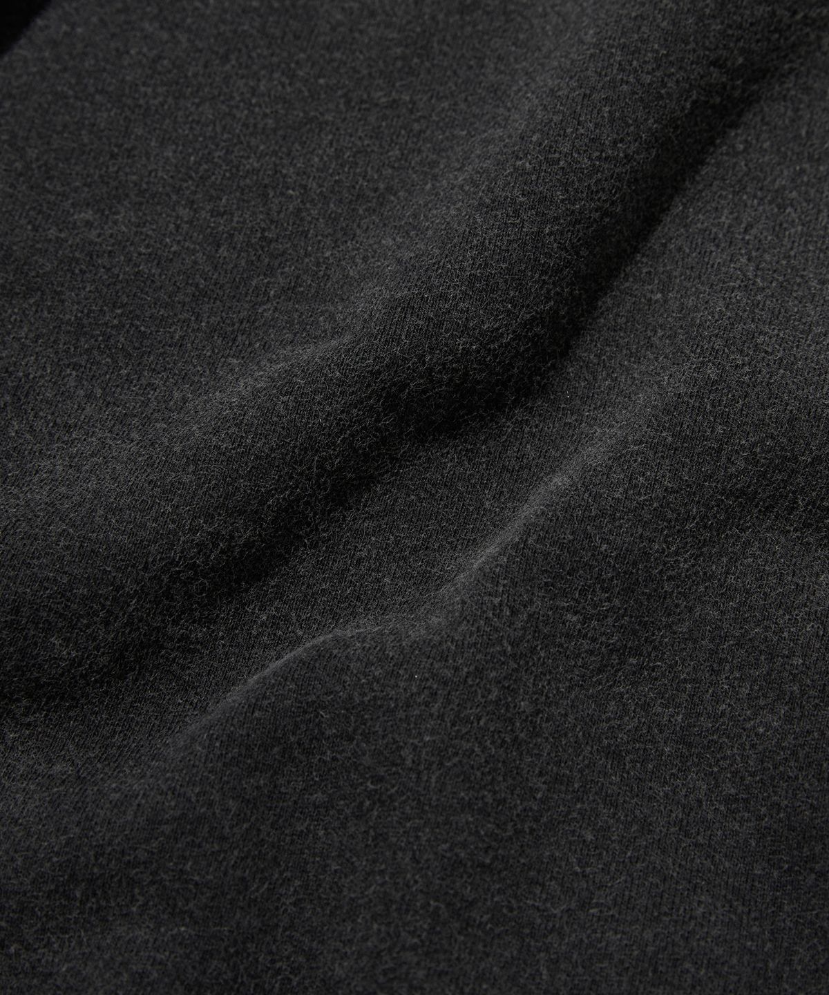 스웨이드(SUADE) CROPPED WASHED HOOD ZIP UP [WASHING BLACK]