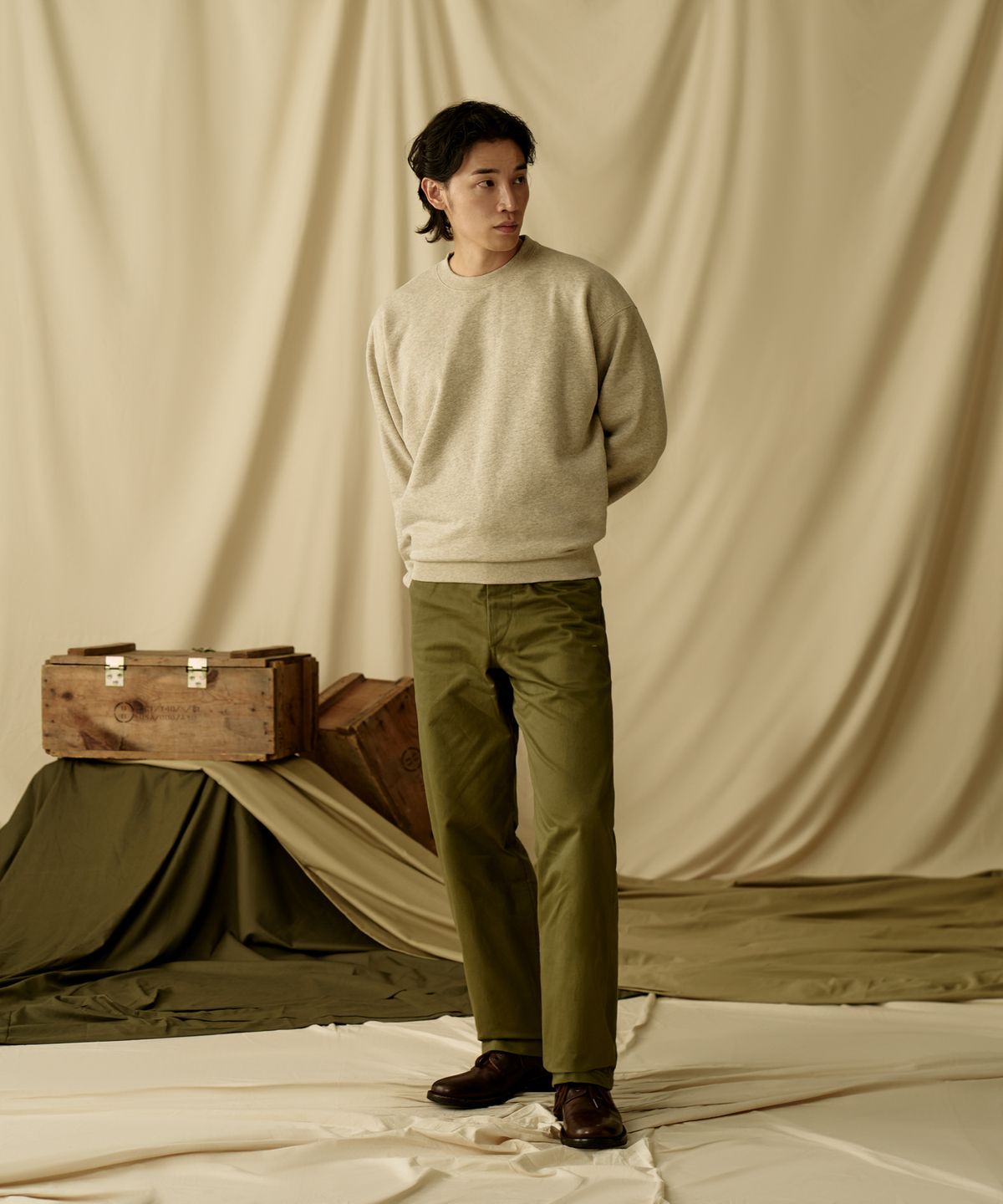 브론슨(BRONSON) 17.5oz Basic Sweatshirt KR Ver. Navy
