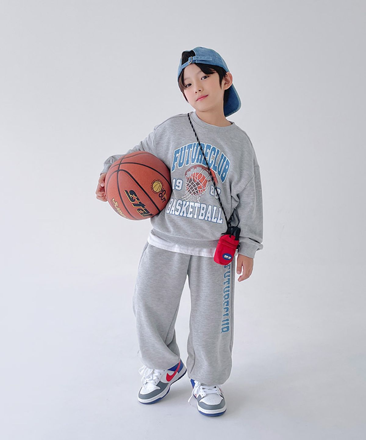 베리클로젯(BERRYCLOSET) 베스킷 클럽 상하세트