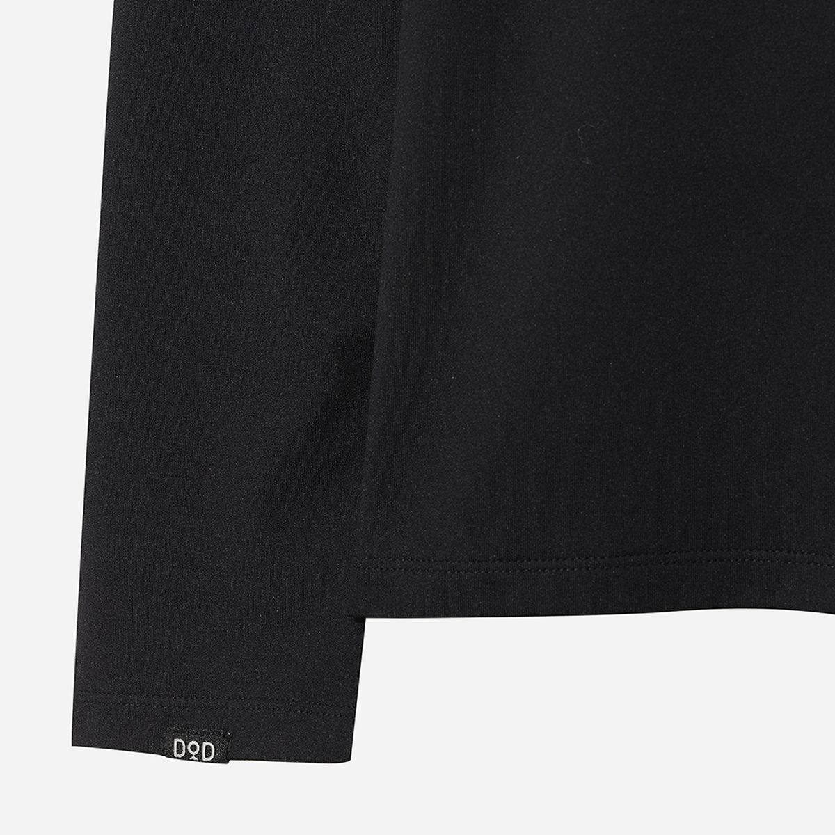 디오디(DOD) 에센셜 모크넥 긴팔 티셔츠(BLACK)