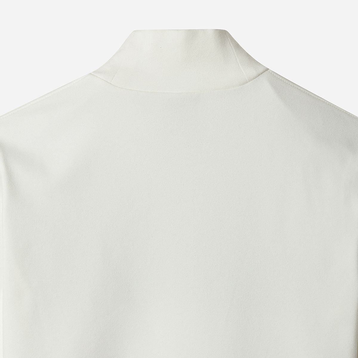 디오디(DOD) 에센셜 모크넥 긴팔 티셔츠 여자(OFF WHITE 2)