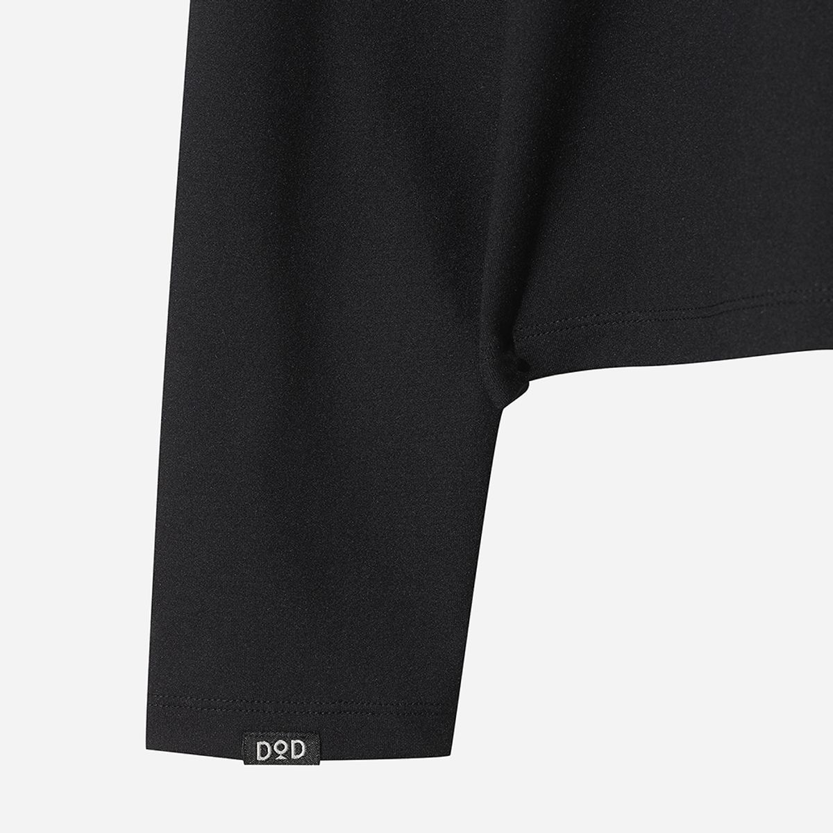 디오디(DOD) 에센셜 모크넥 긴팔 티셔츠 여자(BLACK)