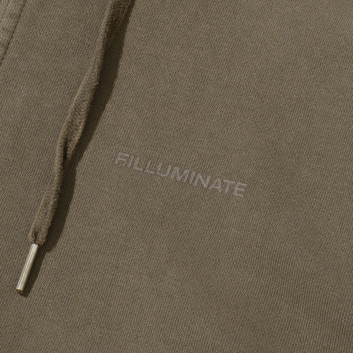 필루미네이트(FILLUMINATE) 어센틱 로고 피그먼트 후드 집업-브라운