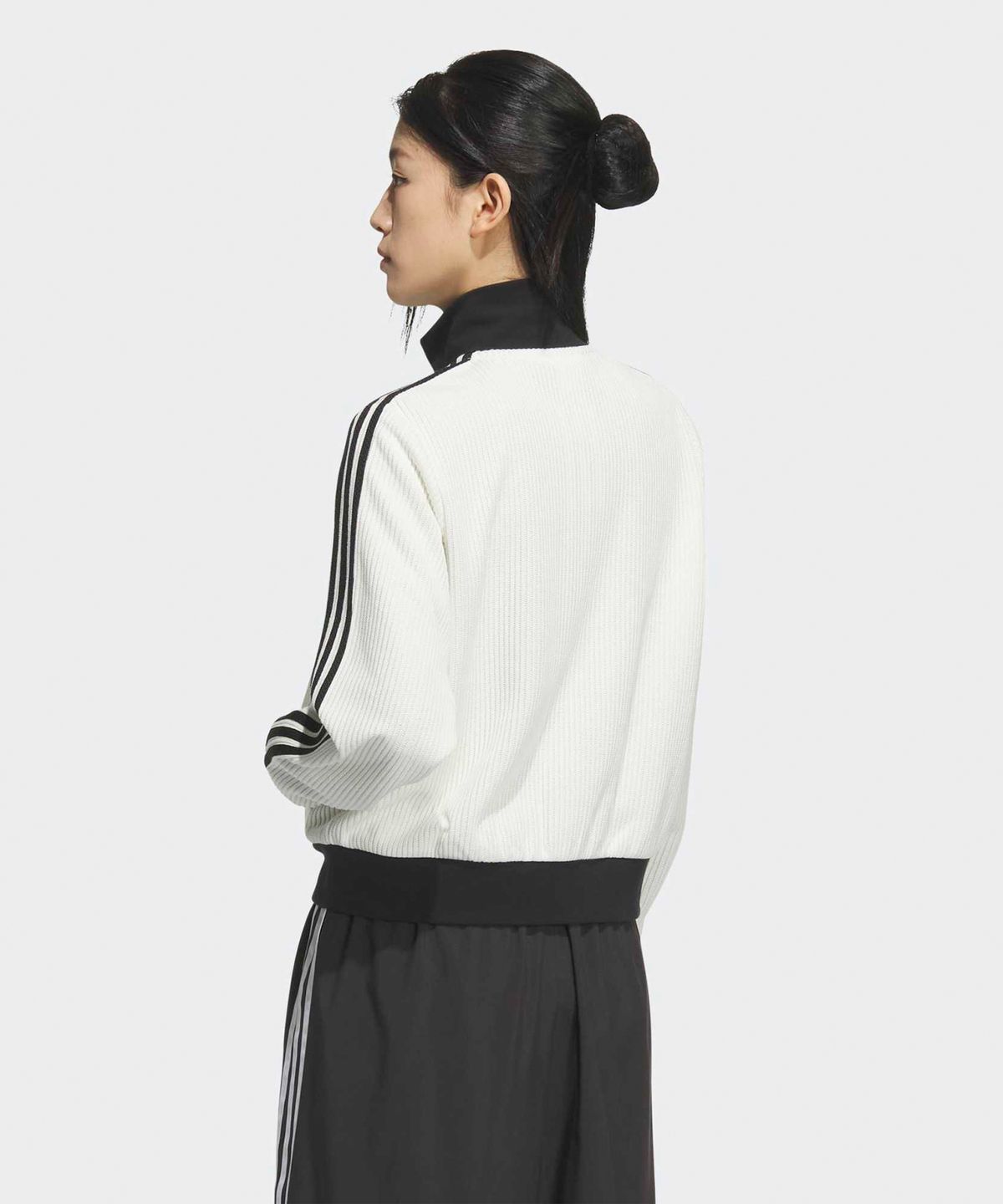 아디다스(ADIDAS) 니트 트랙탑  - 화이트:블랙 / KC2649