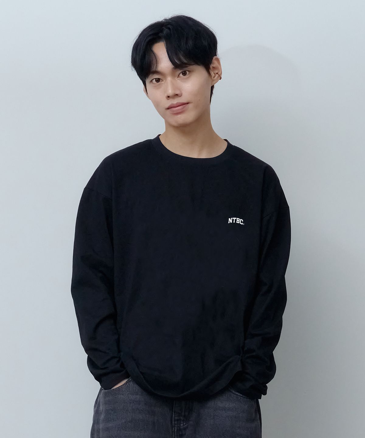 엔티비씨(NTBC) 그래픽&로고 롱 슬리브 티셔츠 컬렉션