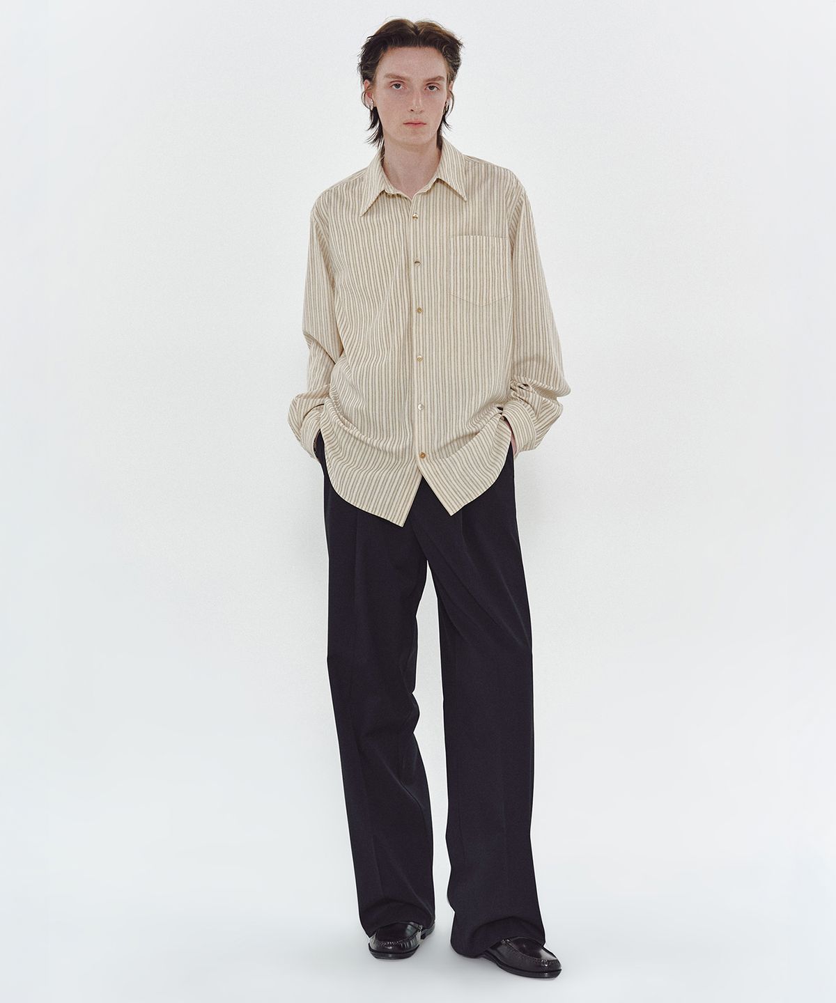 엠엠아이씨(MMIC) MORRISON SLACKS (BLACK)