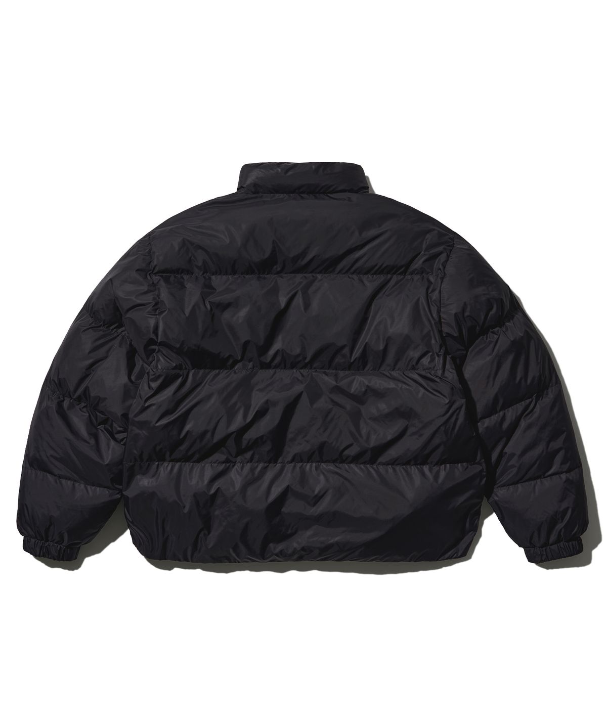 에이카화이트(AECA) AECA CURVED SHORT PUFFER JUMPER-BLACK