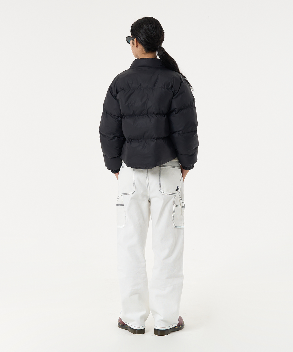에이카화이트(AECA) AECA CURVED SHORT PUFFER JUMPER-BLACK