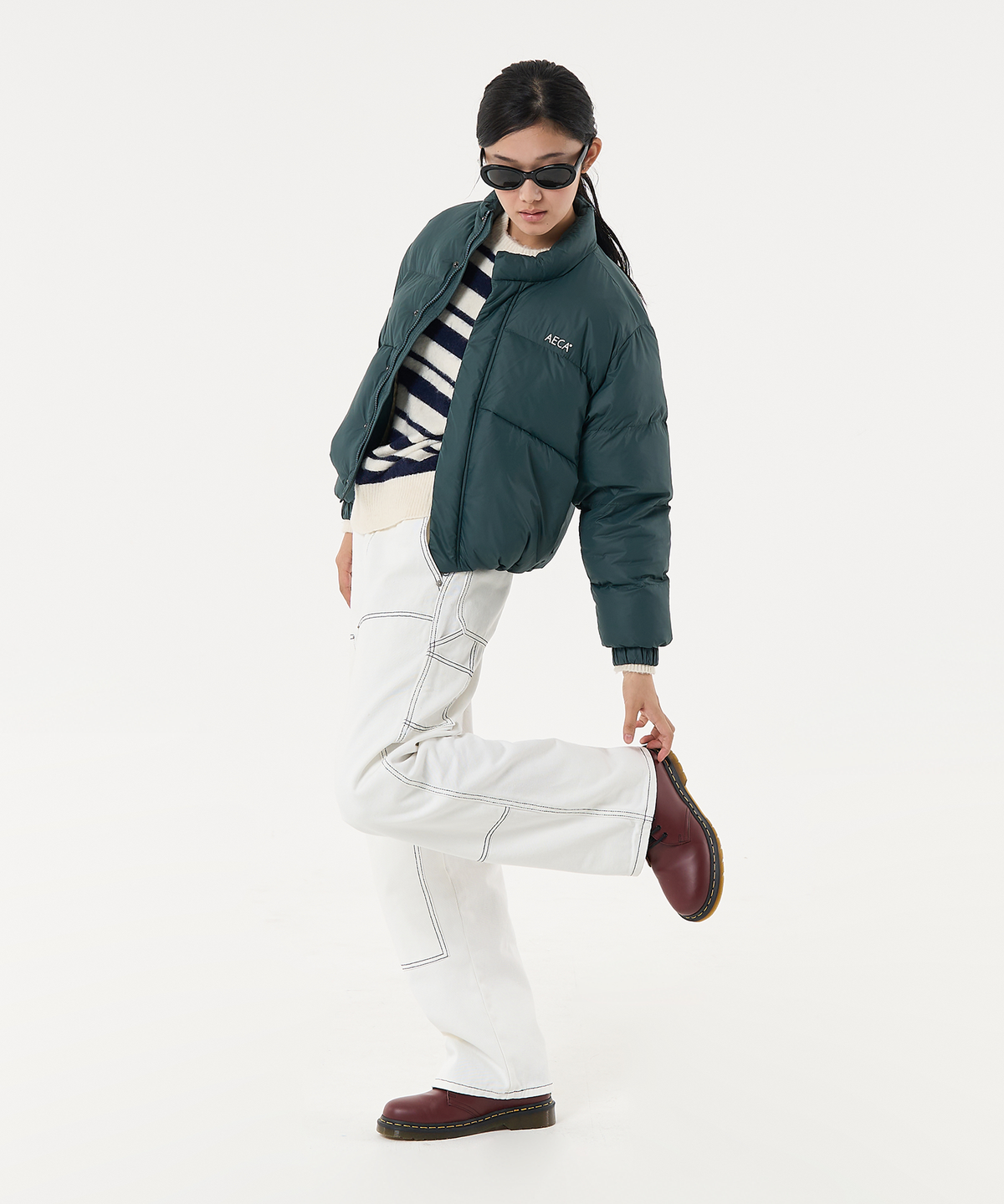 에이카화이트(AECA) AECA CURVED SHORT PUFFER JUMPER-VINTAGE BLUE