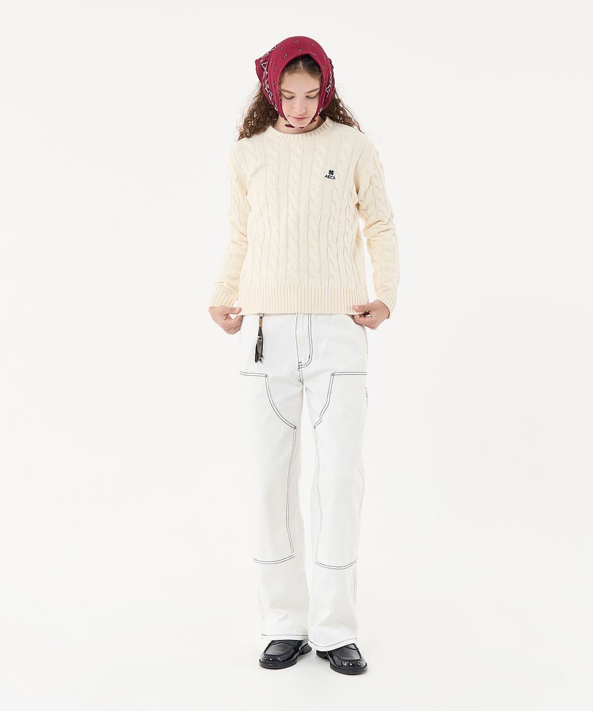 에이카화이트(AECA) AECA CLOVER CASUAL CABLE KNIT-IVORY