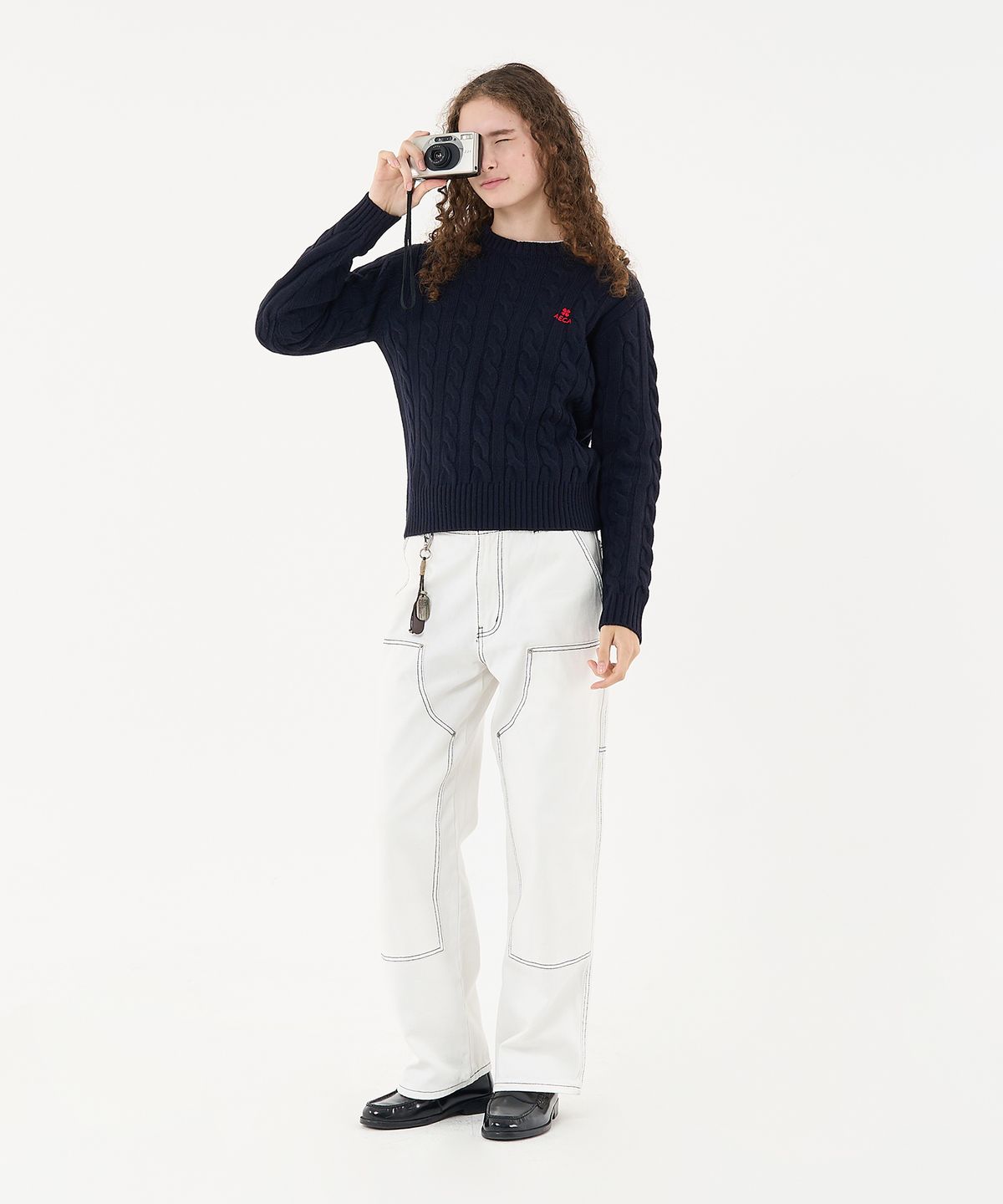 에이카화이트(AECA) AECA CLOVER CASUAL CABLE KNIT-NAVY
