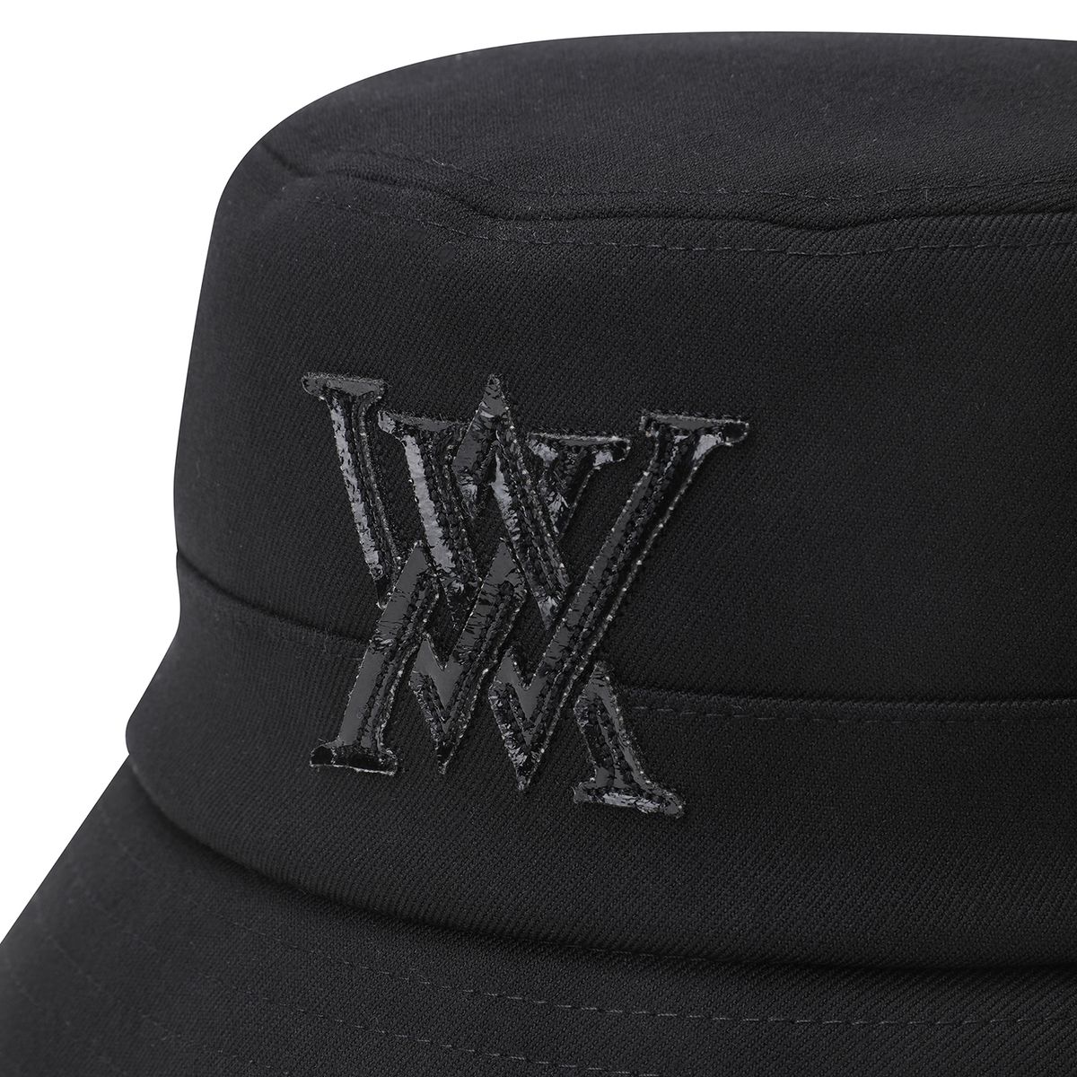 어뉴골프(ANEW GOLF) WOMEN LOGO POINT HAT_BK