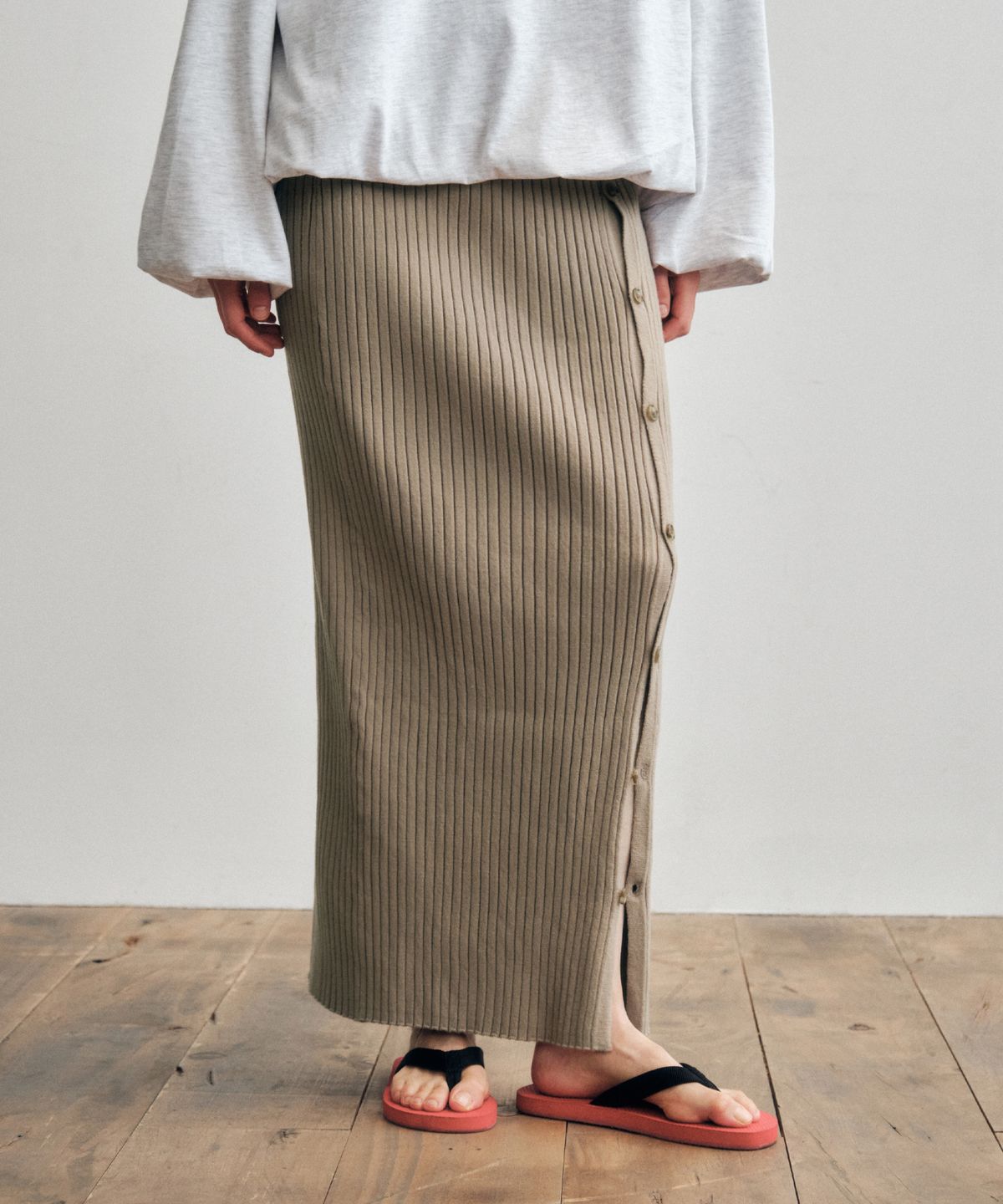 씨타(CITTA) 2Way Button Long Knit Skirt_CTS619(Beige)