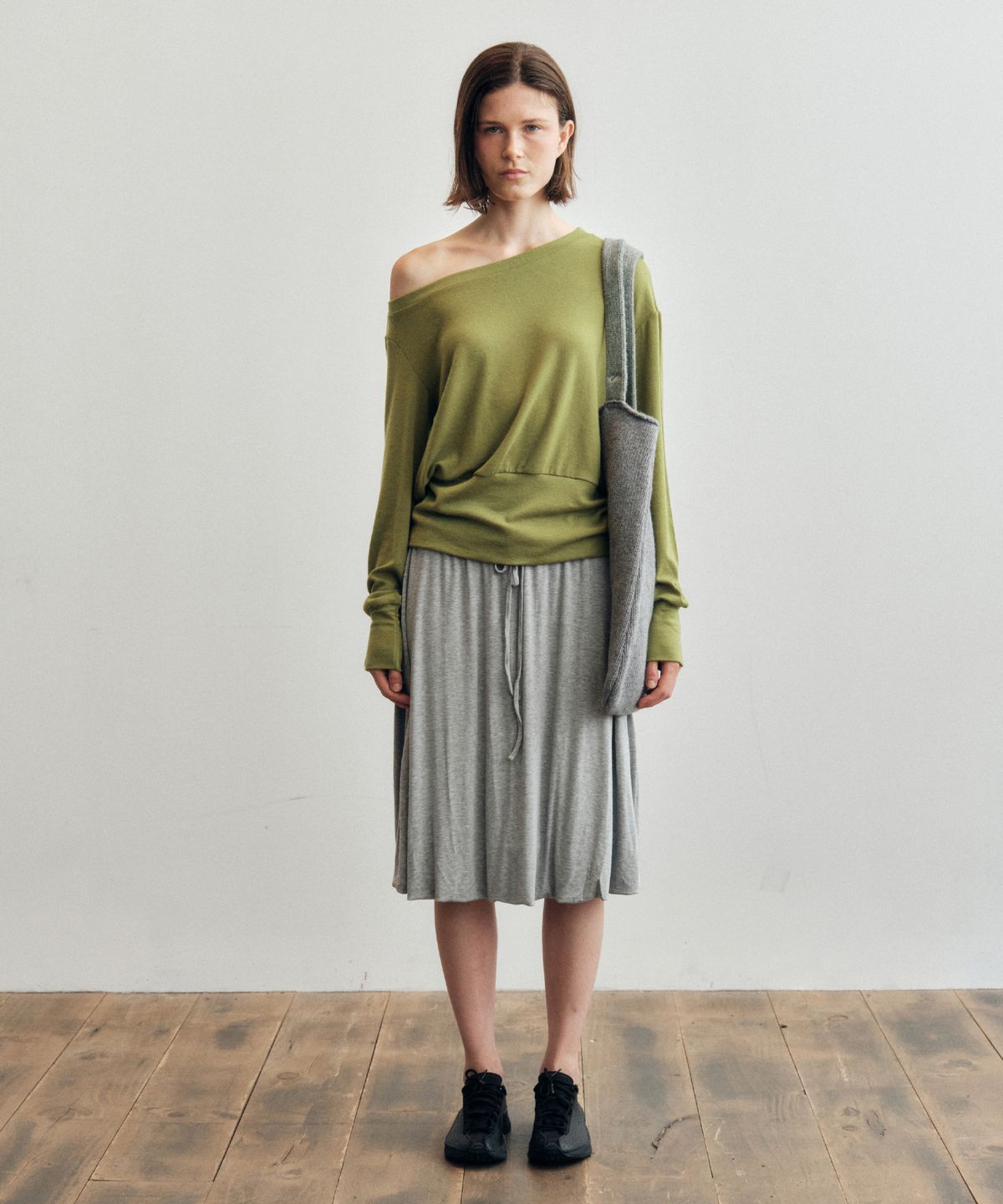 씨타(CITTA) Wool Blend 2Way Halter Neck T-Shirt_CTT387(Olive)