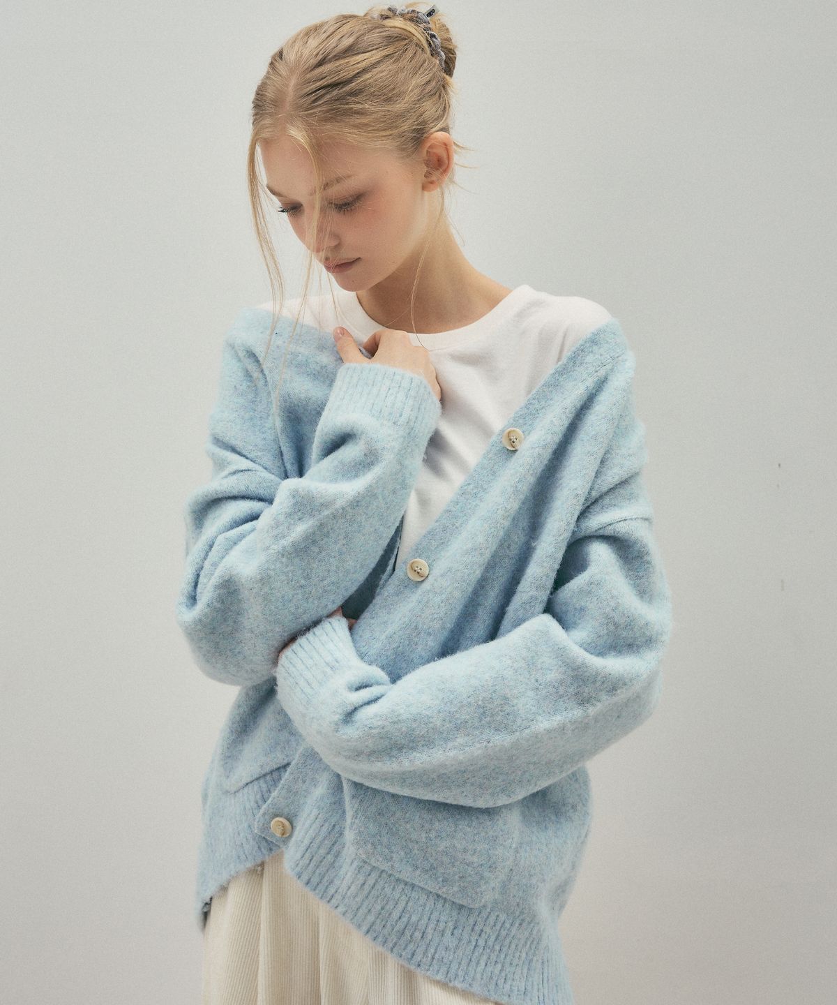 씨타(CITTA) Soft Wool Over Hairy Knit Cardigan_CTK234(Sky Blue)