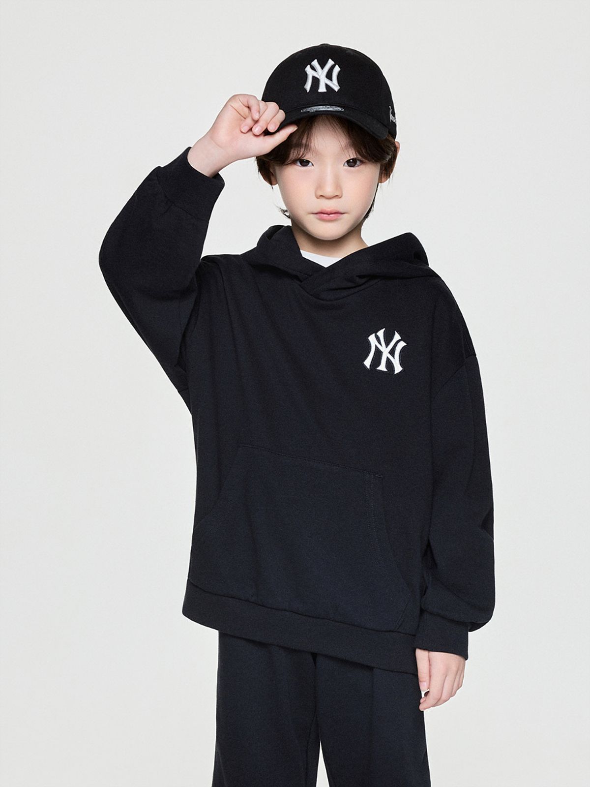 엠엘비 키즈(MLB KIDS) 베이직 스몰로고 후드 NY (Black)