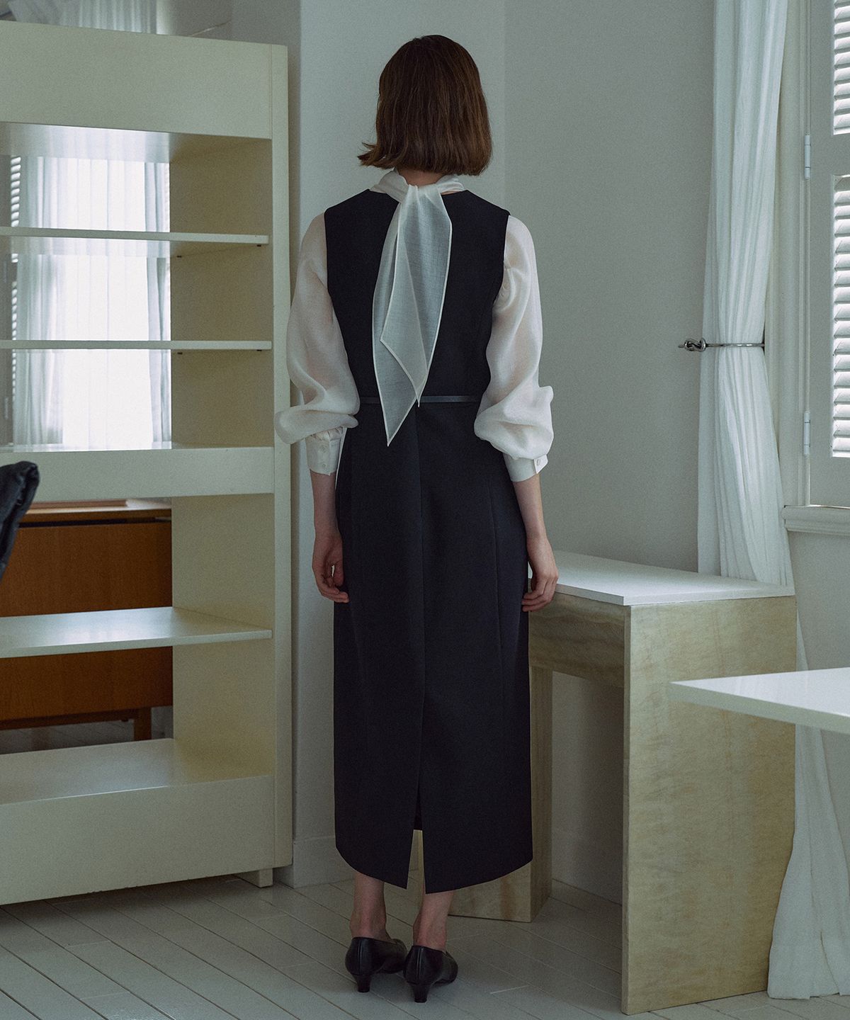 라메레이(LAMEREI) [벨트 Set]Classic Sleeveless Dress[LMBFCO25DR804]-Black