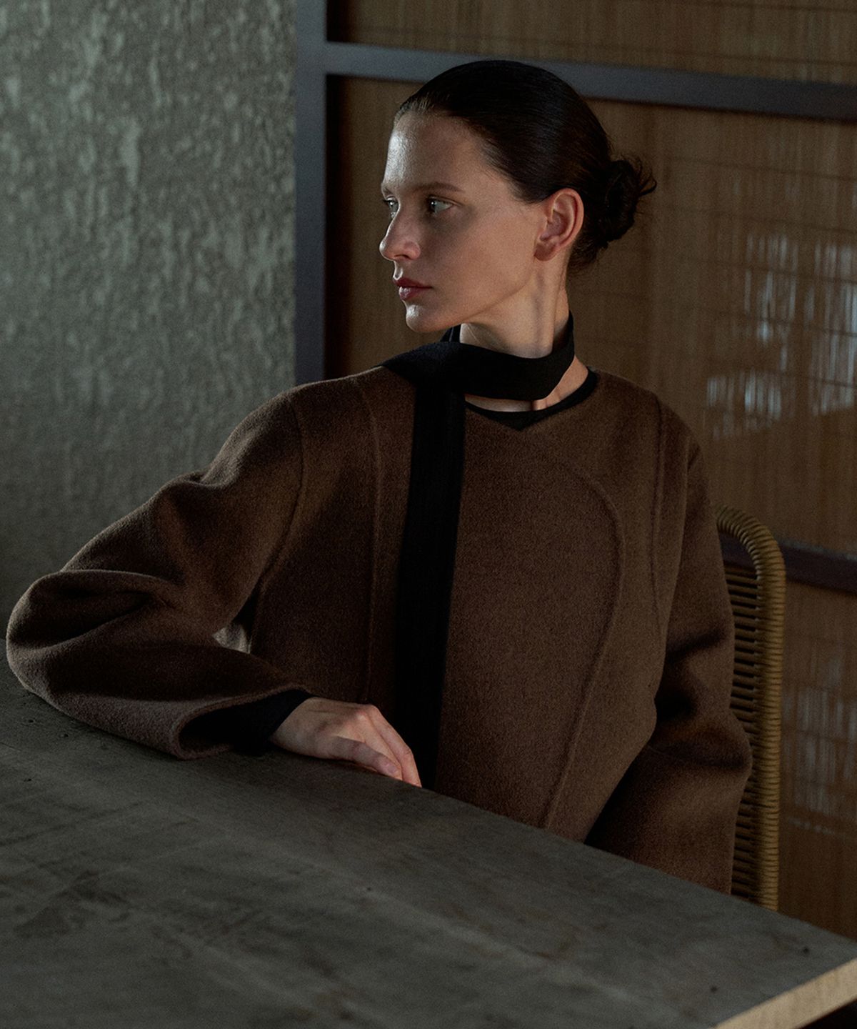 라메레이(LAMEREI) Curve Detail Short Handmade Jacket[LMBEWI23CT701]-Brown Melange