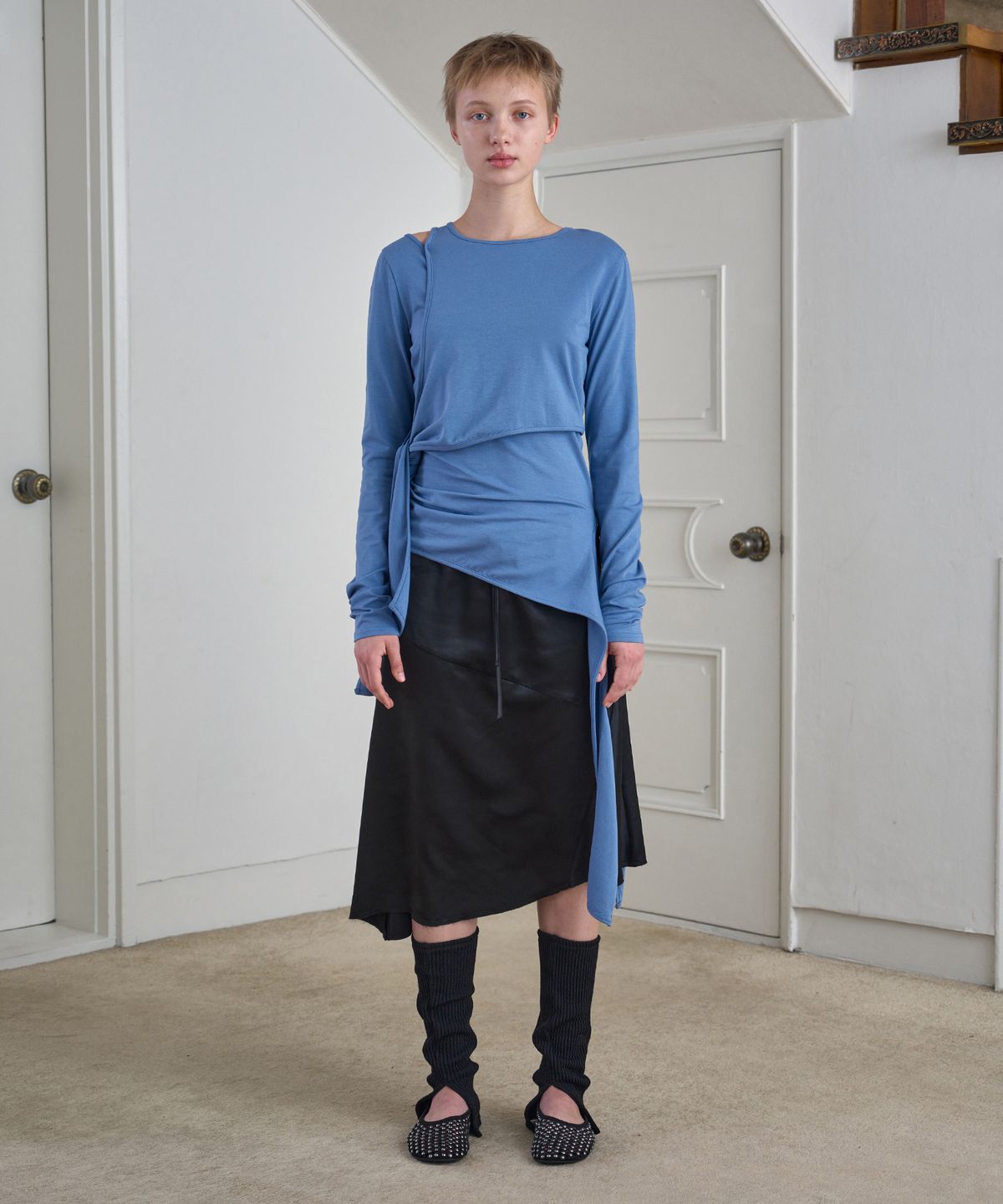 시메트릭 퍼센트(SYMMETRICPERCENT) Knotted Layered Long Sleeve / Blue