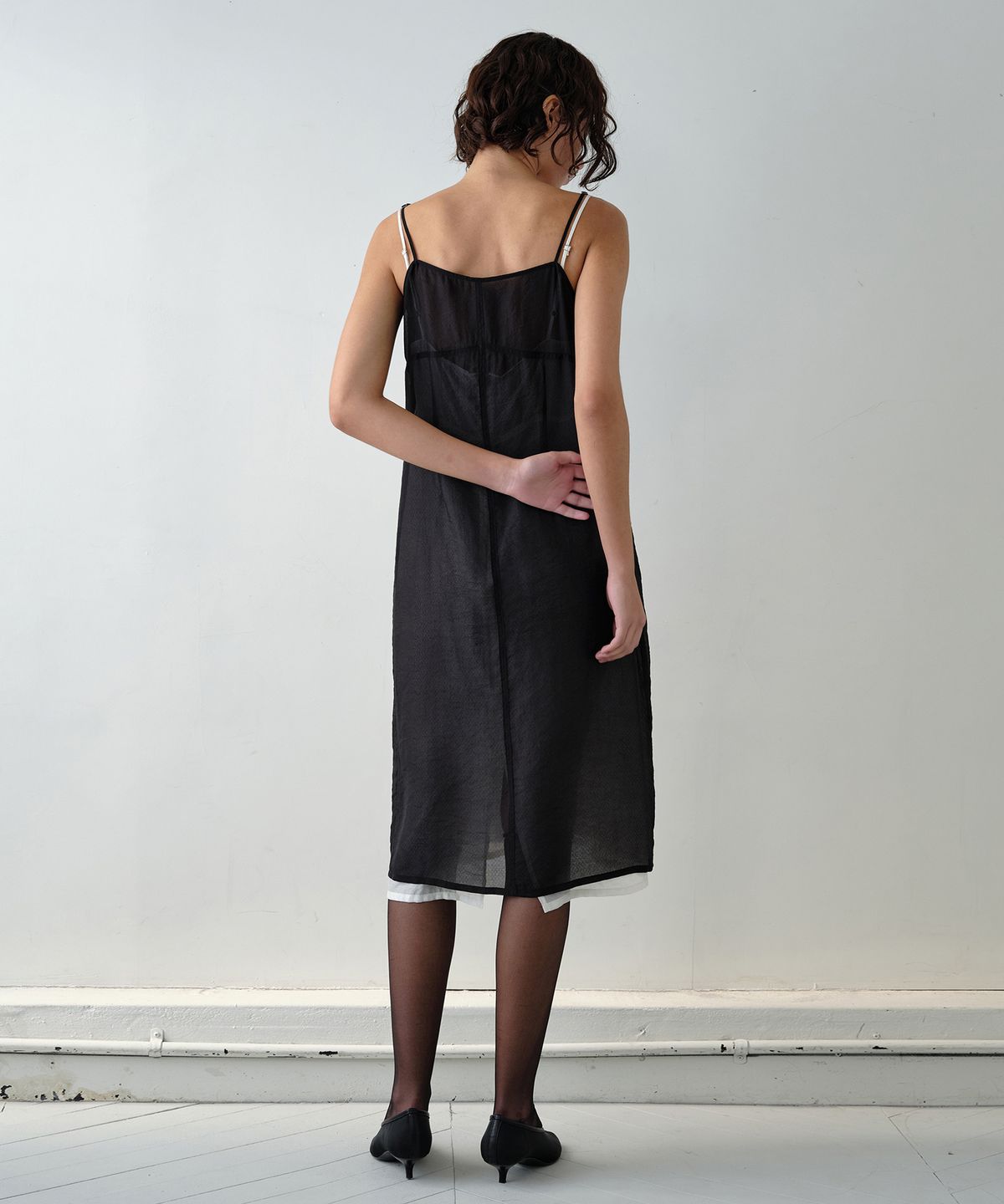 시메트릭 퍼센트(SYMMETRICPERCENT) Layered Slip Dress / Black
