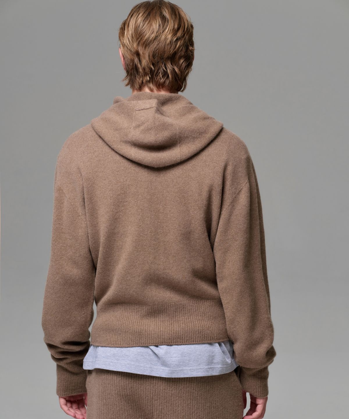 이알에이(ERA) MEN CASHMERE BLEND ZIP KNIT HOODIE - NEUTRAL BROWN