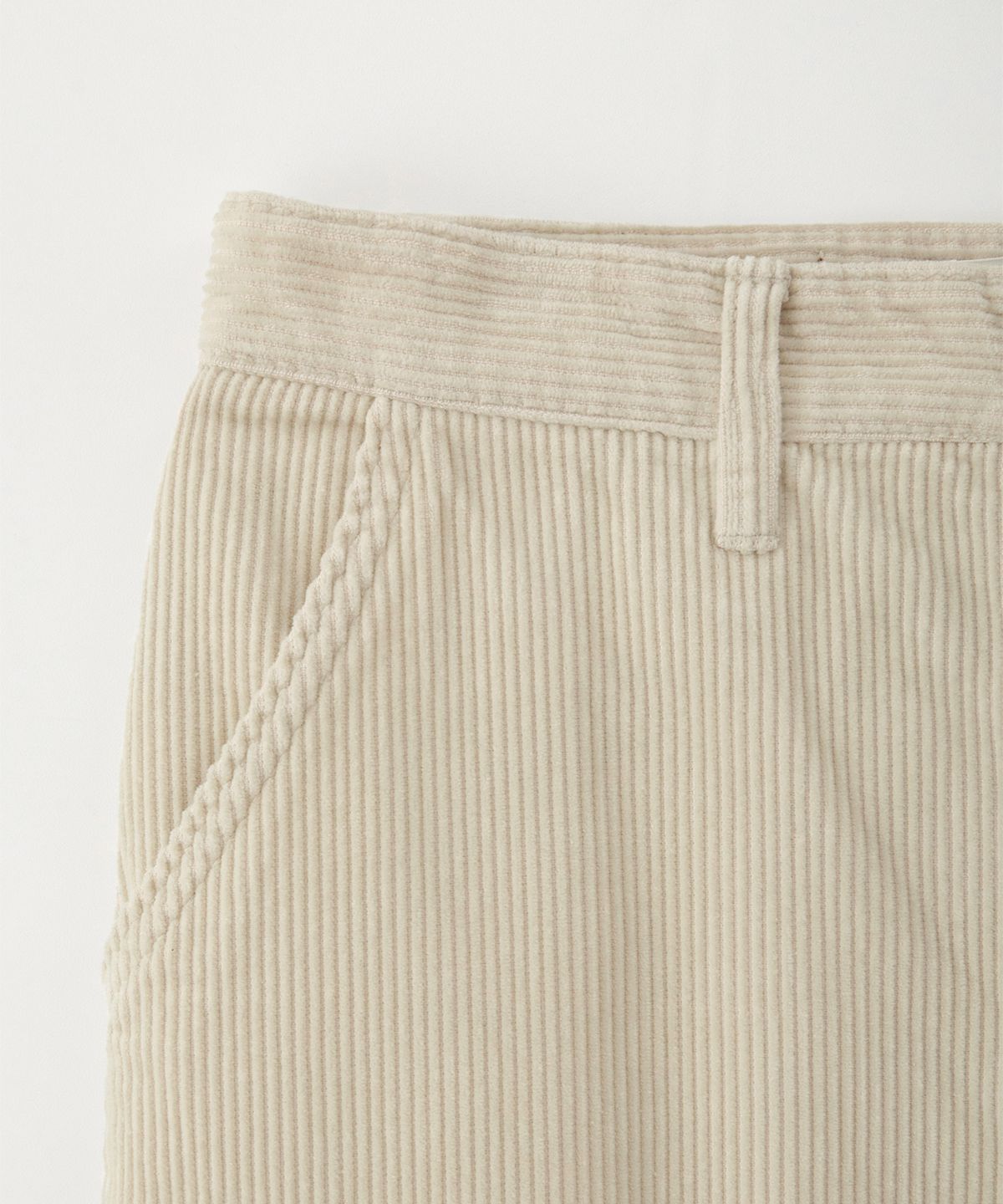 썸웨어버터(SOMEWHEREBUTTER) Sander Corduroy Pants - Cream