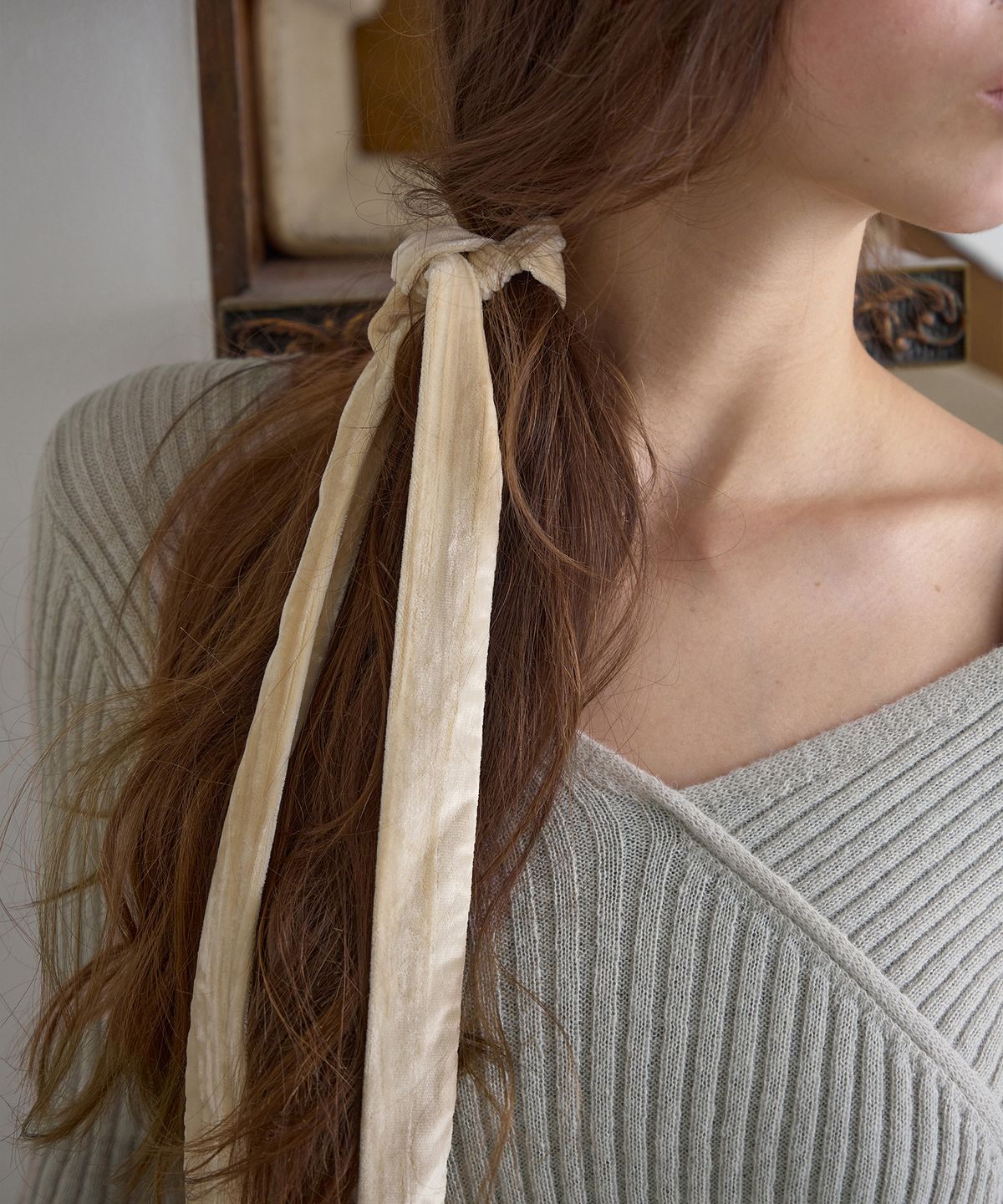 시메트릭 퍼센트(SYMMETRICPERCENT) Velour Skinny Tie / Beige