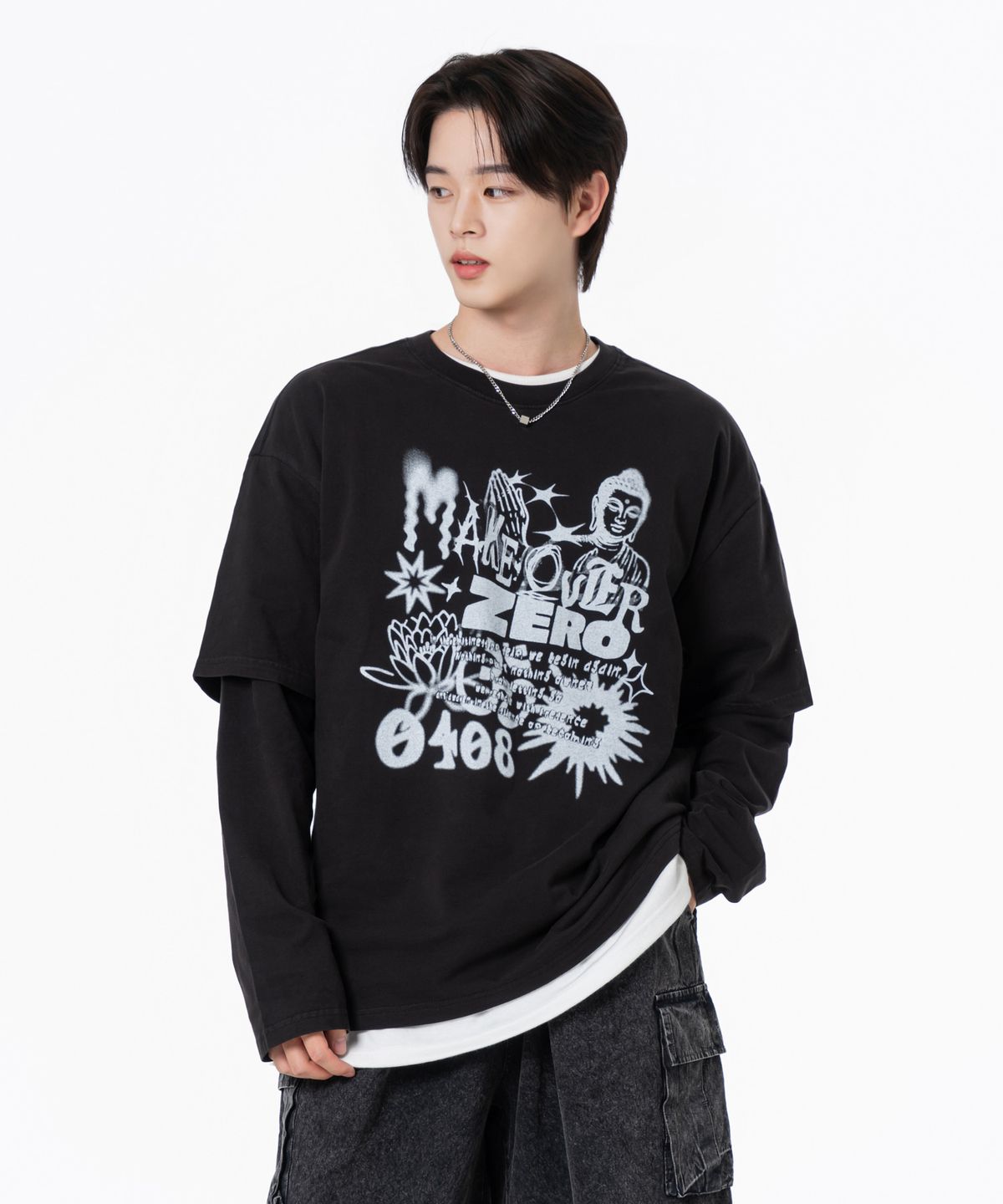 모즈모즈(MOZMOZ) 부디즘 레이어드 피그먼트 그래픽 롱 슬리브 블랙