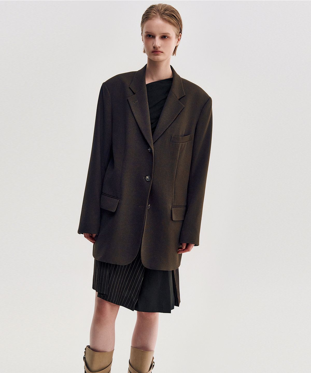 킴지수(KIMZISU) Back Patch Oversized Blazer _ BROWN