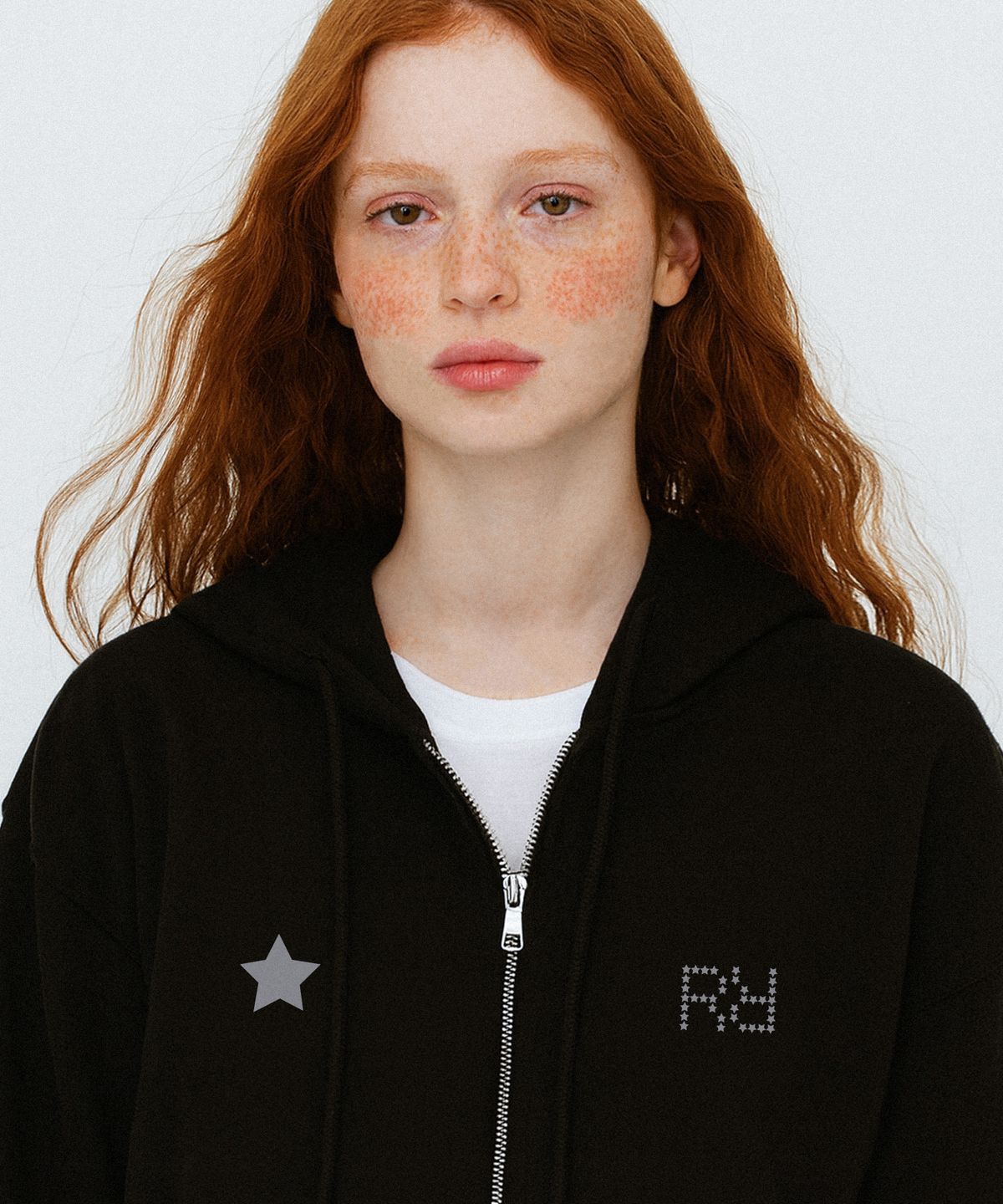 랜덤오프(RANDOMOFF) STAR GRID POINT OVER FIT 2-WAY ZIP-UP (2color)