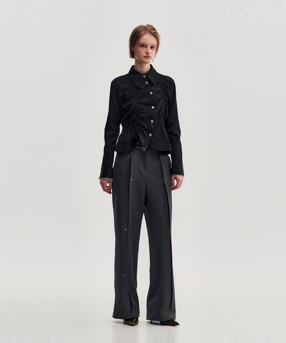 킴지수(KIMZISU) Unbalanced Ruched Shirt _ BLACK