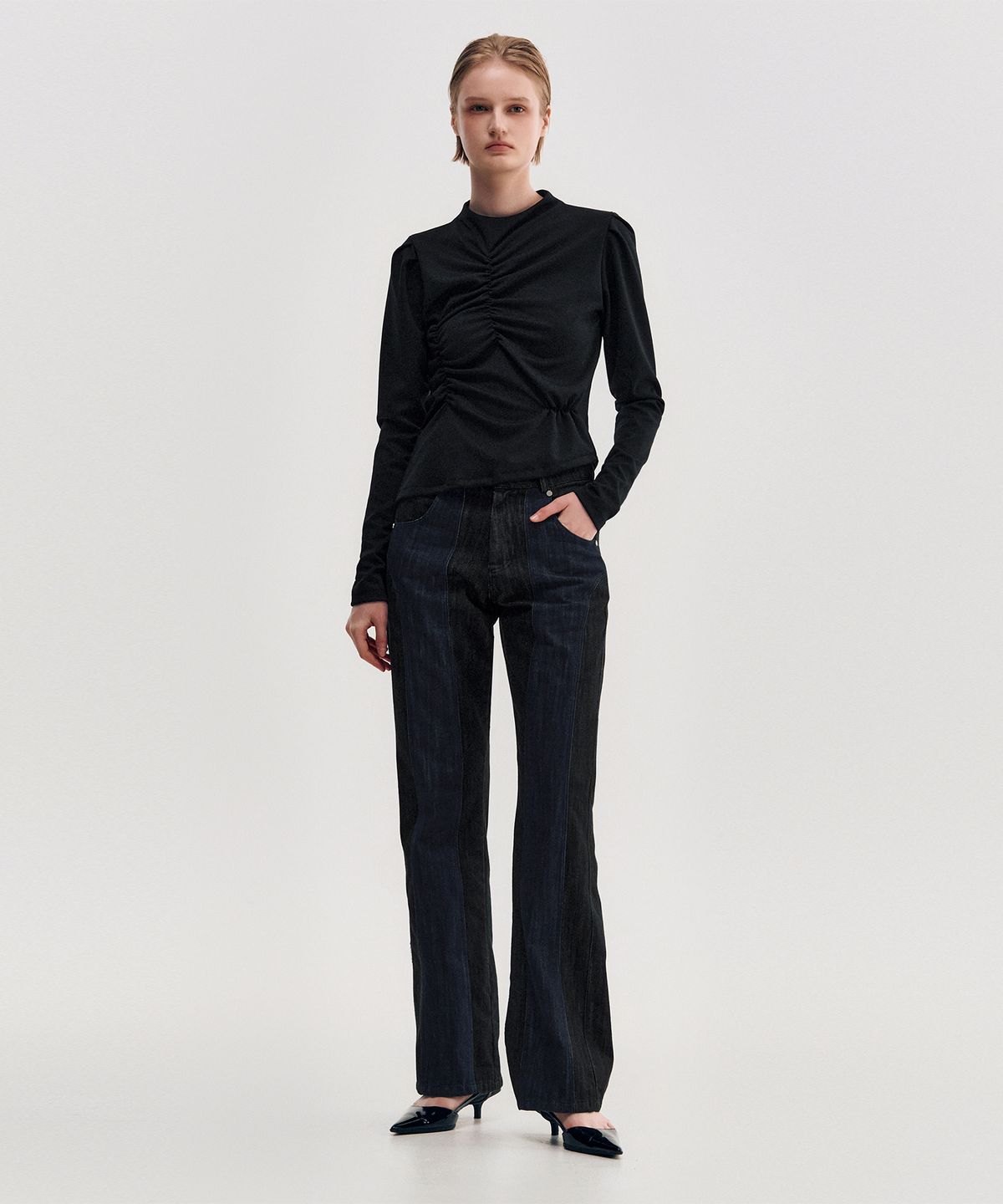 킴지수(KIMZISU) Shirring Draped Highneck Top _ BLACK