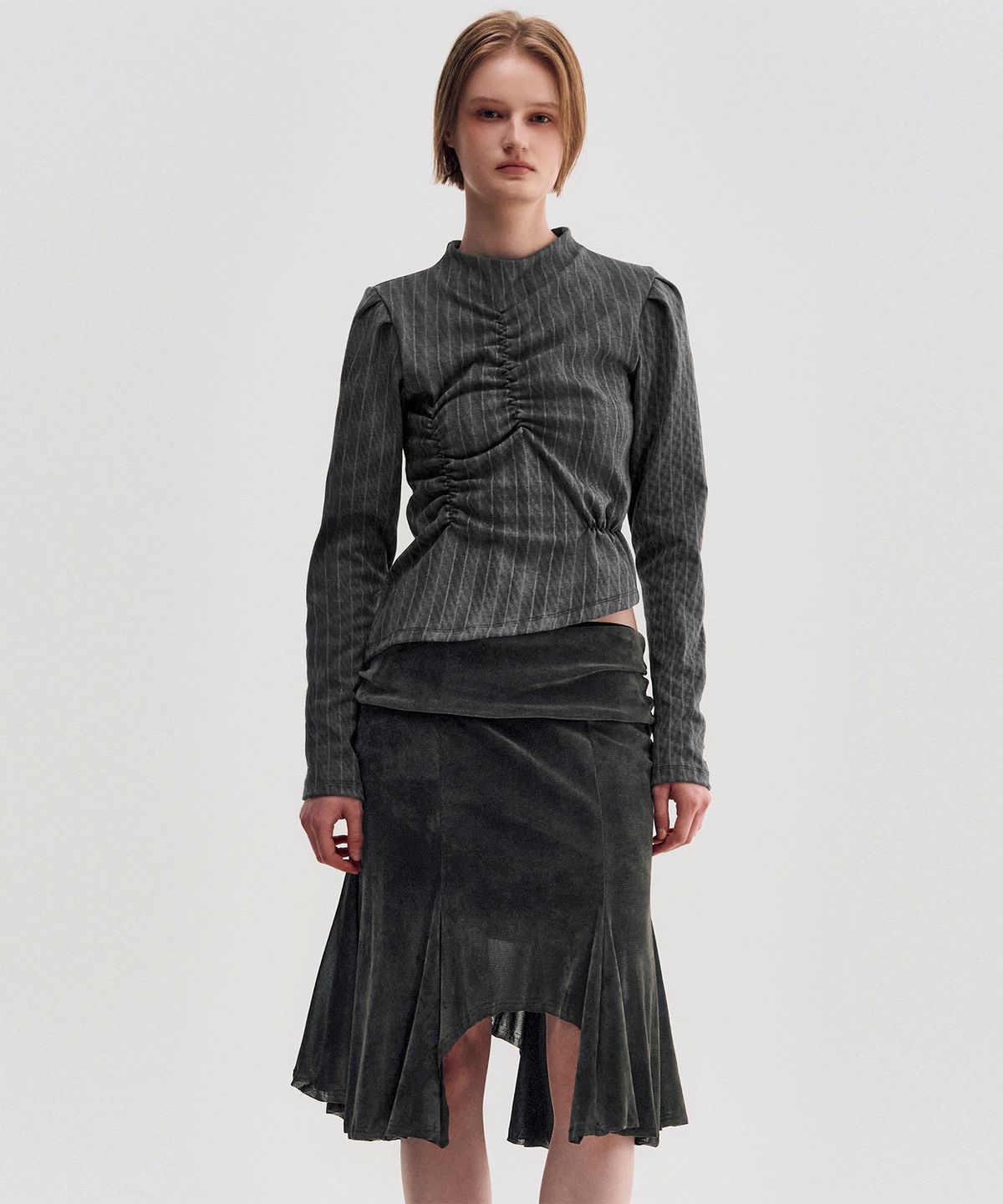 킴지수(KIMZISU) Shirring Draped Highneck Top _ GREY