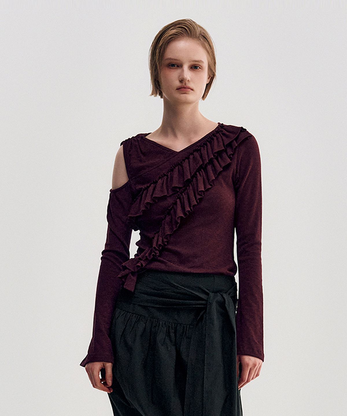 킴지수(KIMZISU) Diagonal Ruffle Jersey Top _ BURGUNDY