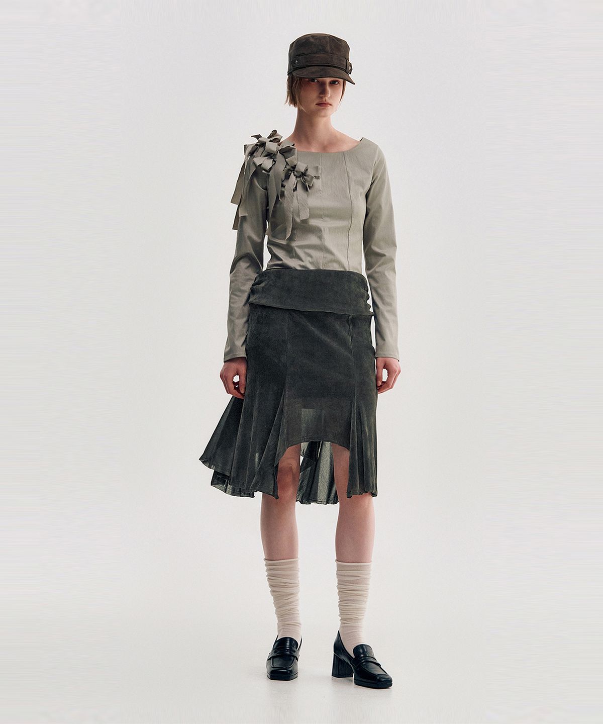 킴지수(KIMZISU) Suede-Touch Belted Military Cap _ BROWN