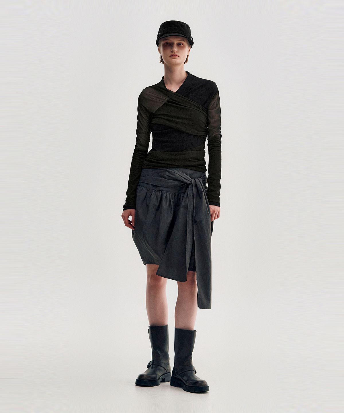 킴지수(KIMZISU) Suede-Touch Belted Military Cap _ BLACK