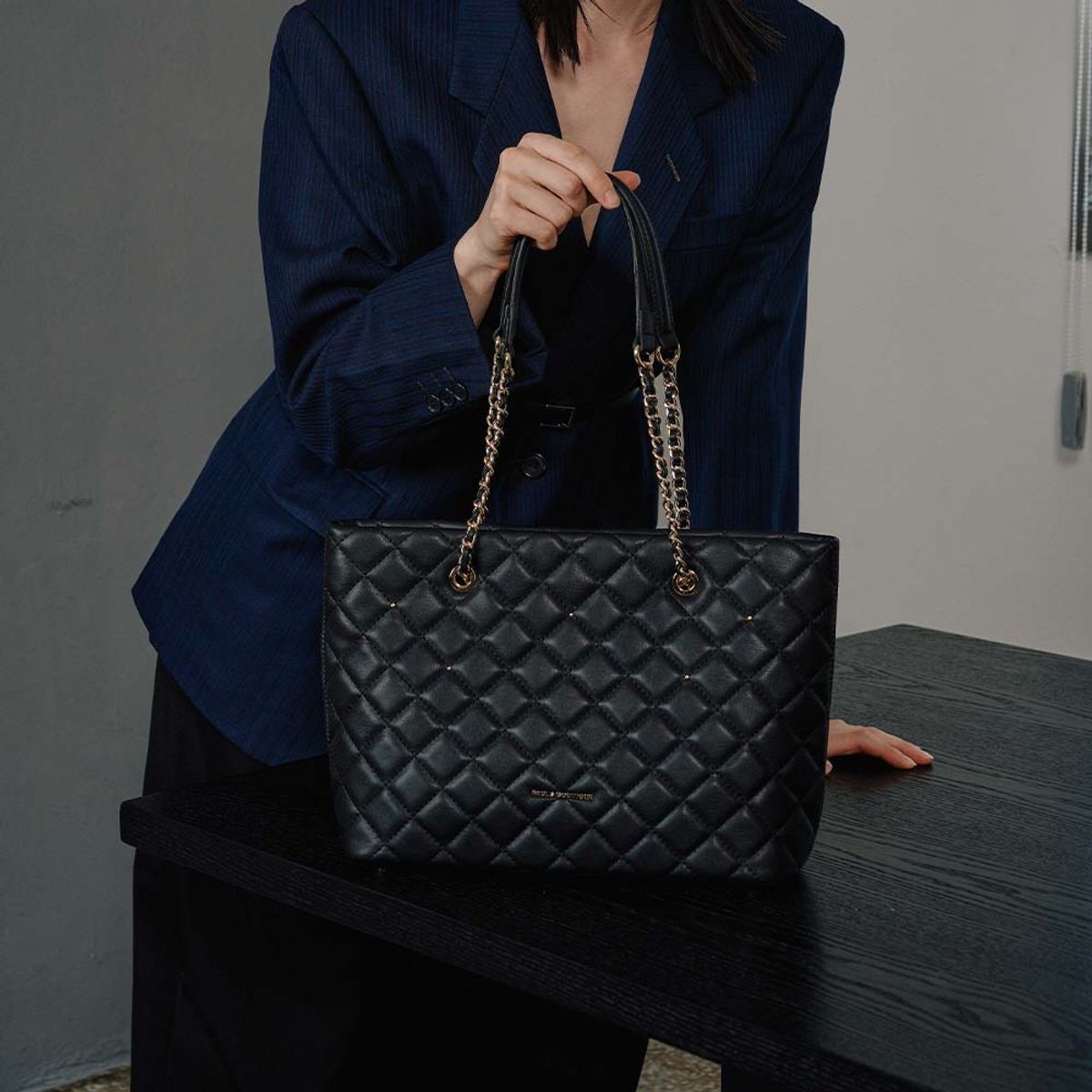 폴스부띠끄(PAULSBOUTIQUE) CALEY [BLACK]
