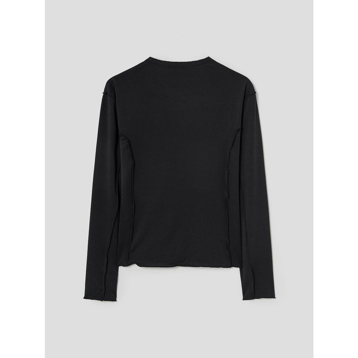 앙개(ANGGAE) Snapped Triangle Neck TShirt  Black