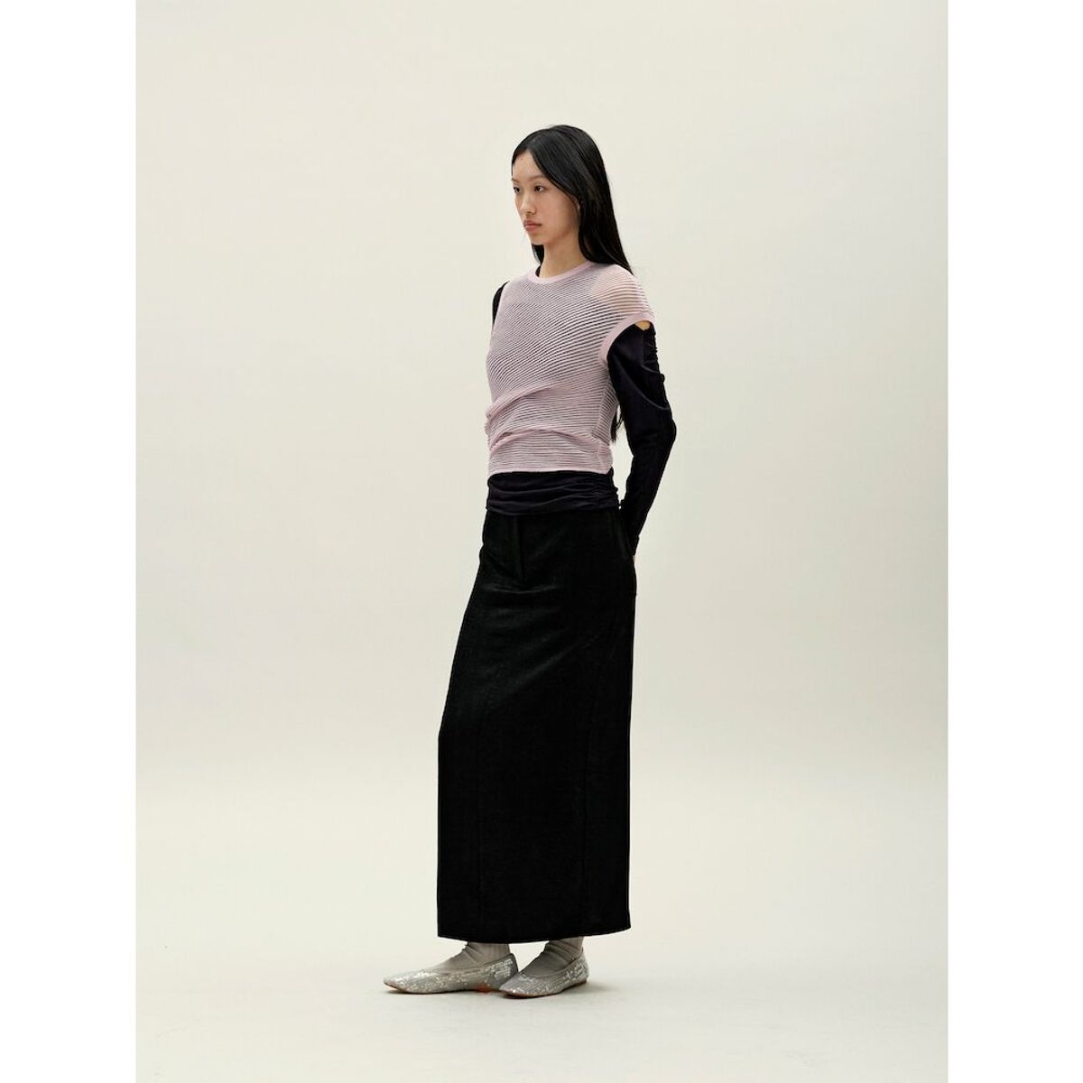 앙개(ANGGAE) Velvet Satin Long Skirt  Black