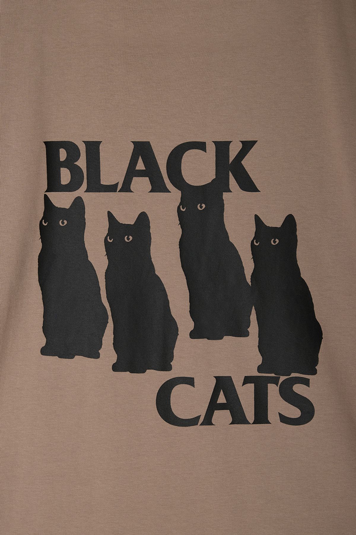 비바스튜디오(VIVASTUDIO) BLACK CAT TEE [BEIGE]