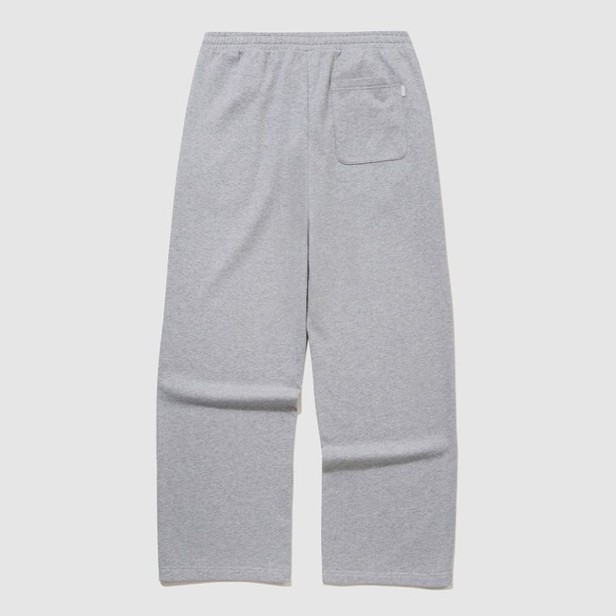 엄브로(UMBRO) 에센셜 와이드 스트레이트 팬츠 그레이(UQ323CFP95)